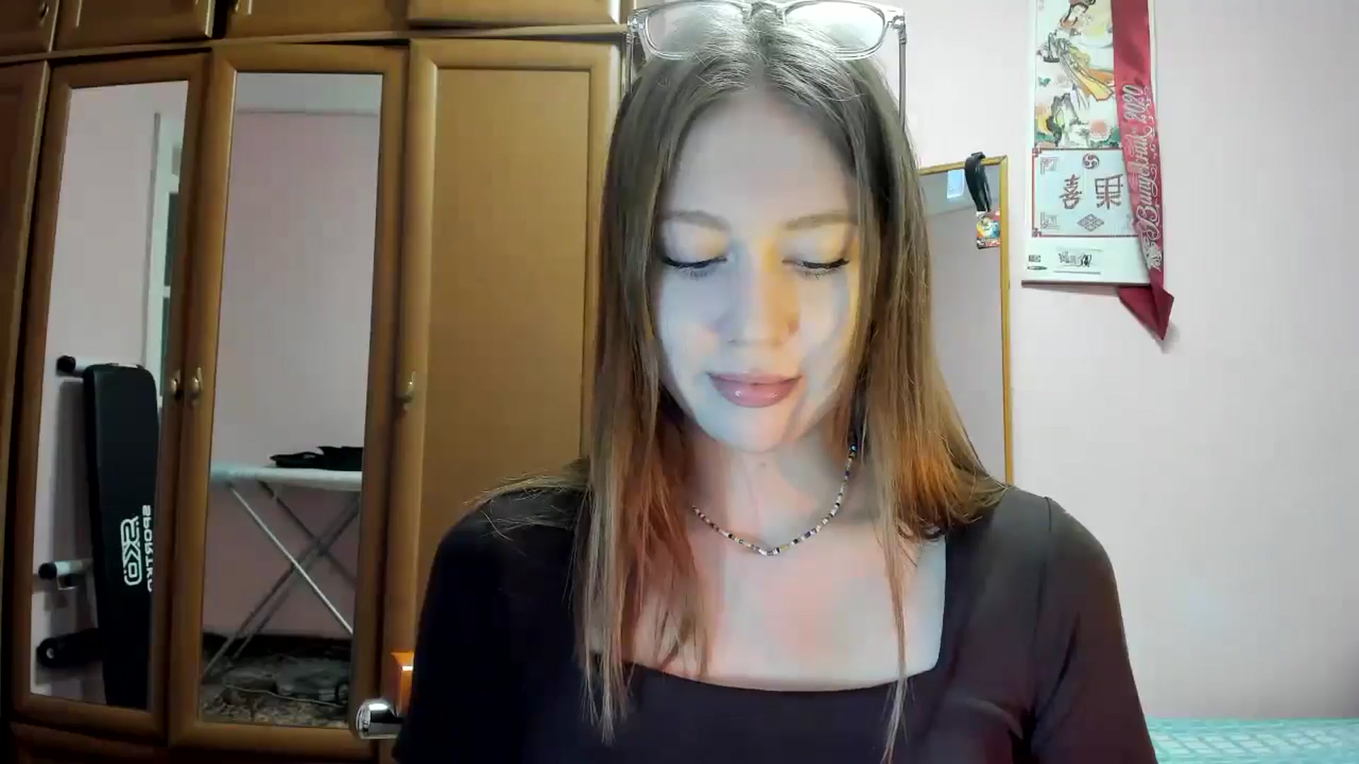 Gallery image thumbnail from RoboSasha's myfreecams stream on, 04/06/2025, 09:59 image 3 of 20