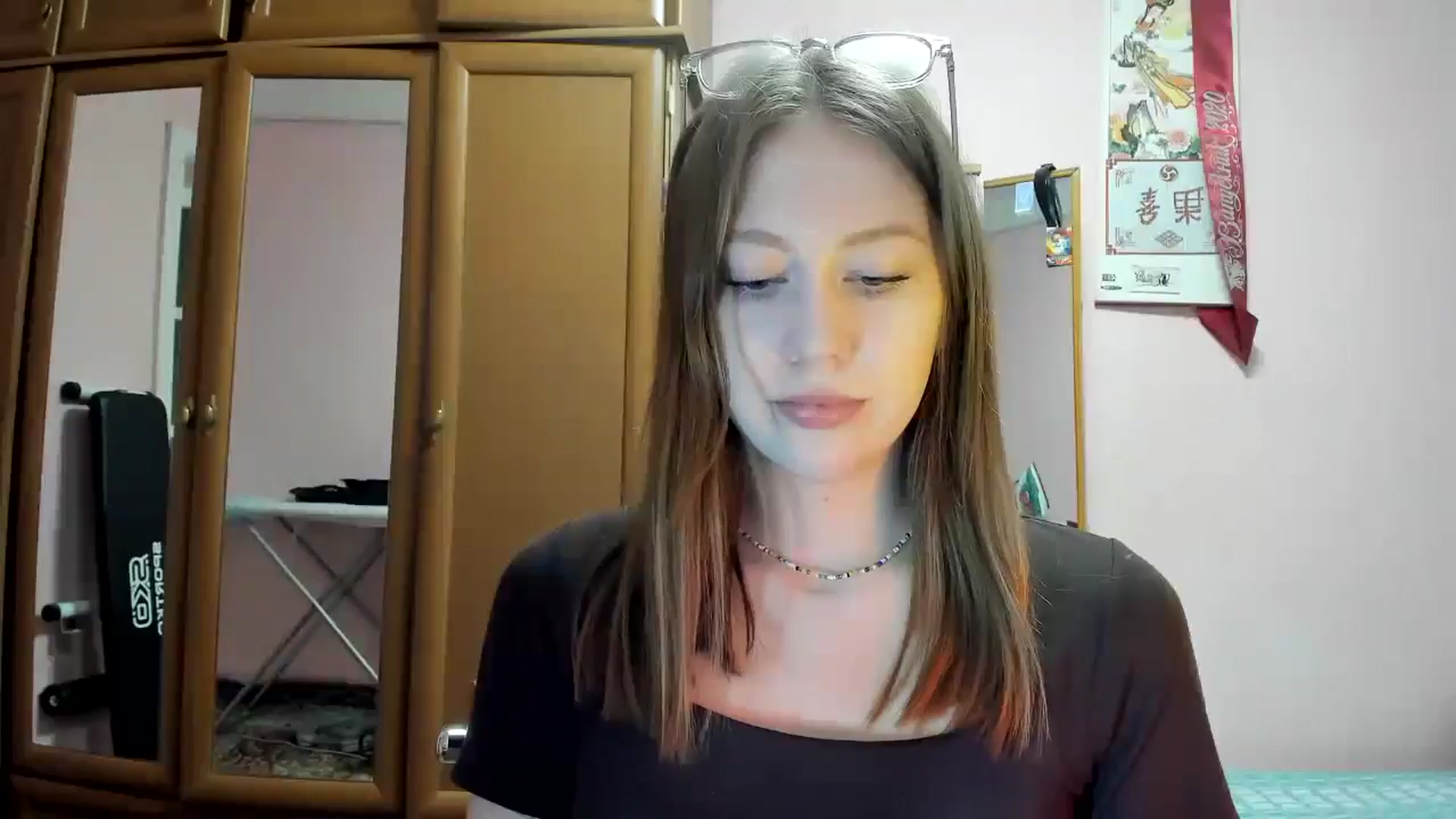 Gallery image thumbnail from RoboSasha's myfreecams stream on, 04/06/2025, 09:59 image 16 of 20