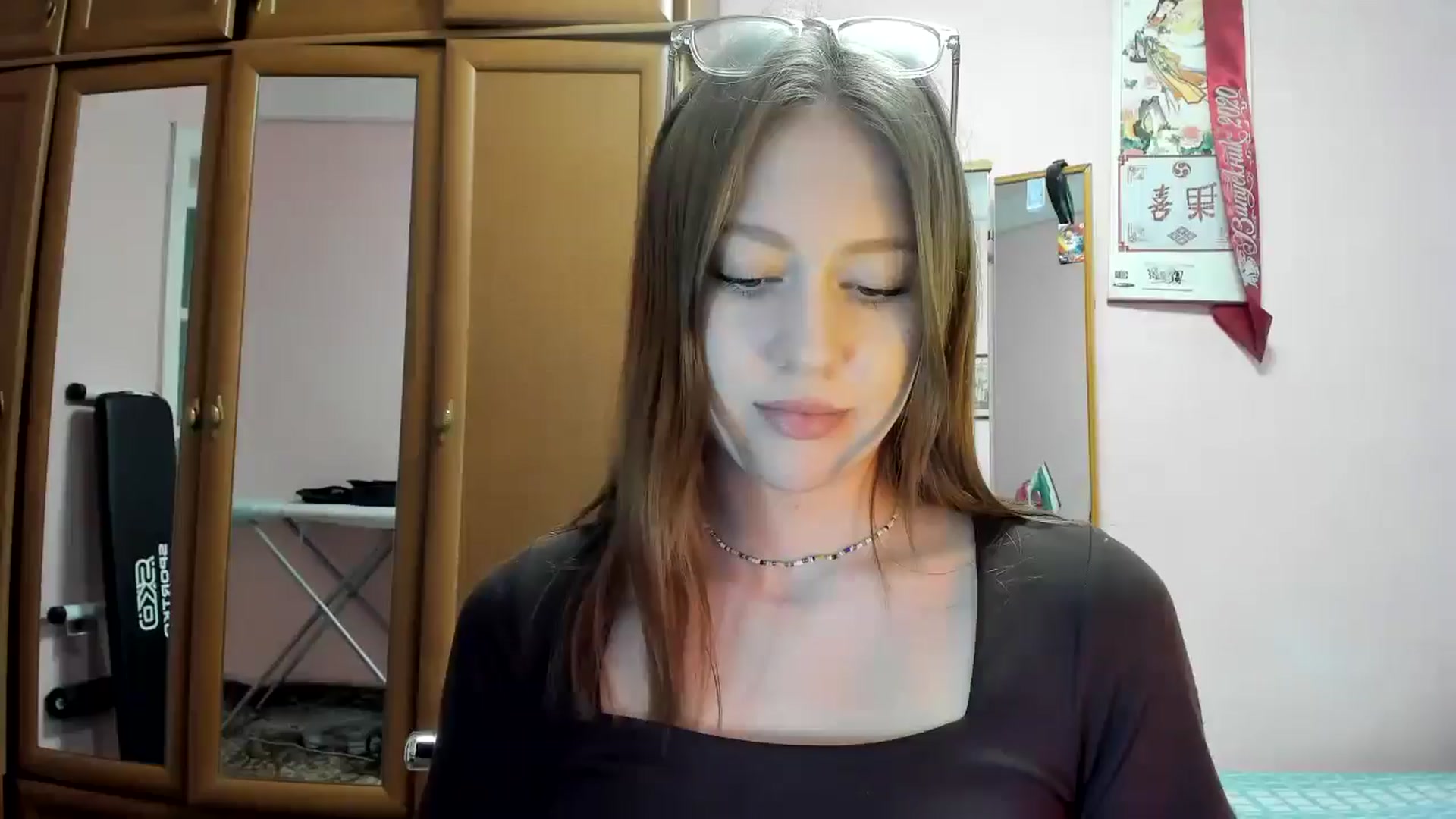Gallery image thumbnail from RoboSasha's myfreecams stream on, 04/06/2025, 10:56 image 19 of 20