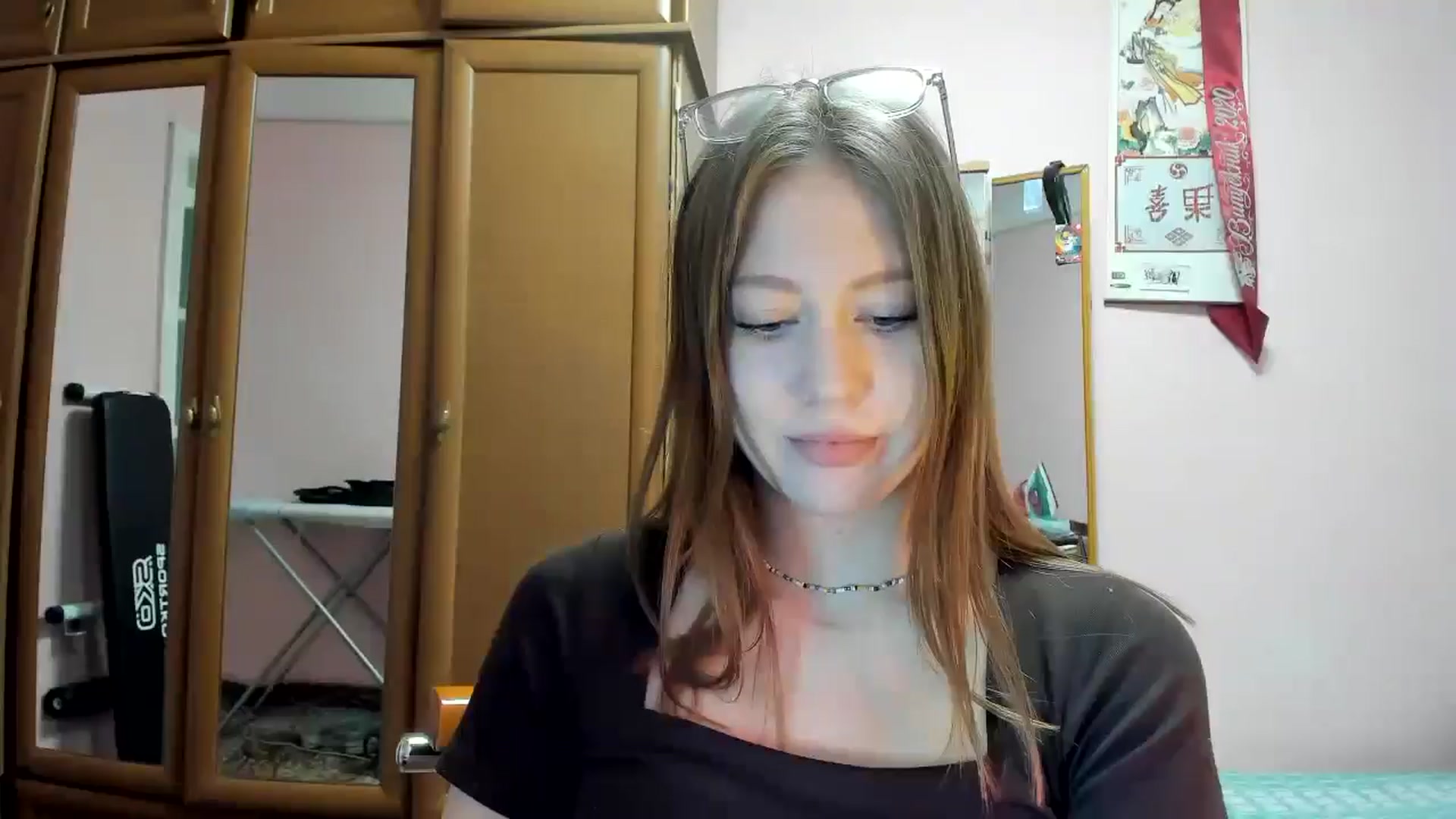 Gallery image thumbnail from RoboSasha's myfreecams stream on, 04/06/2025, 10:56 image 11 of 20