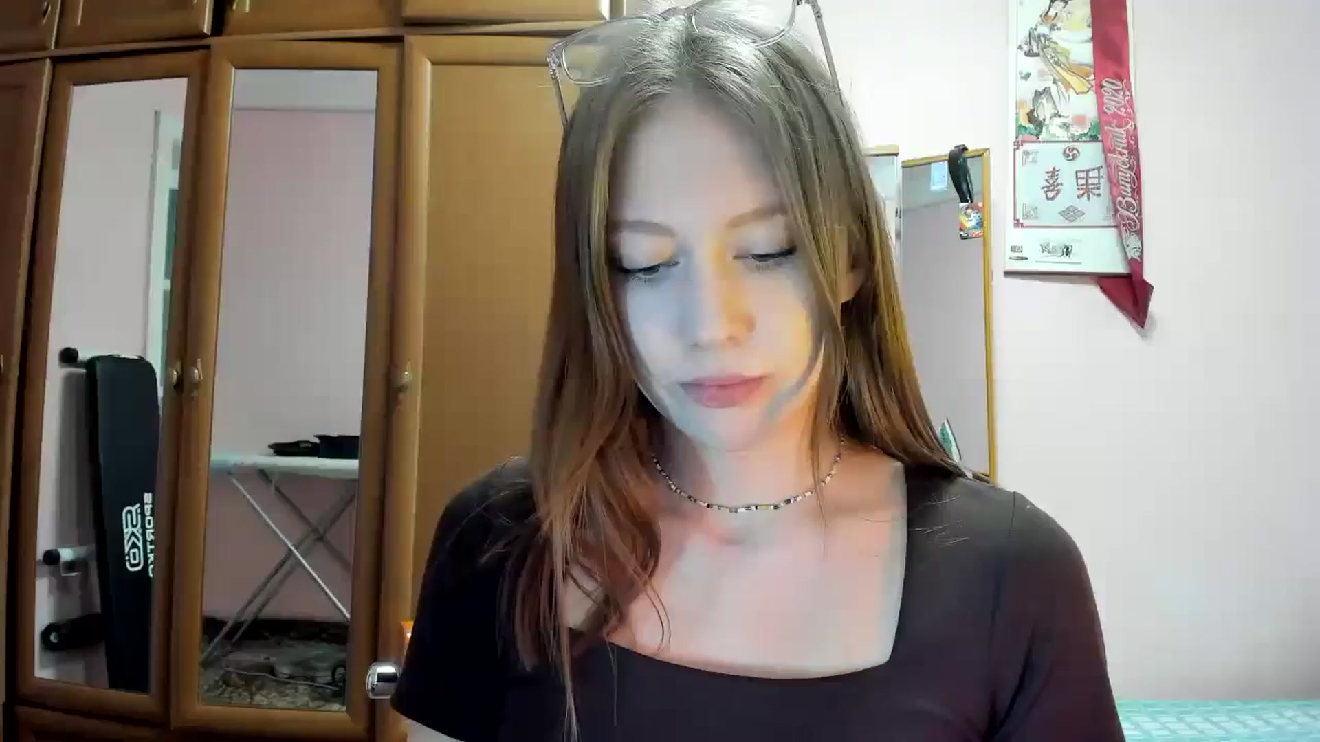 Gallery image thumbnail from RoboSasha's myfreecams stream on, 04/06/2025, 10:56 image 17 of 20