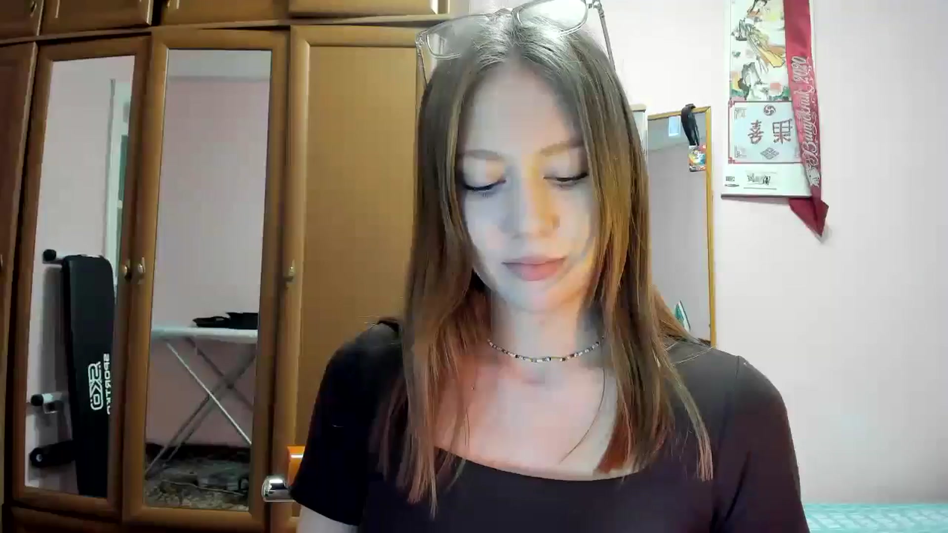 Gallery image thumbnail from RoboSasha's myfreecams stream on, 04/06/2025, 10:56 image 12 of 20