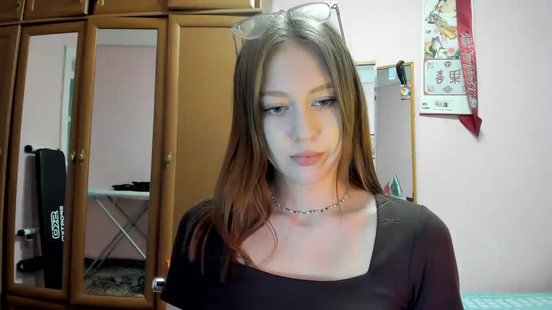 Gallery image thumbnail from RoboSasha's myfreecams stream on, 04/06/2025, 10:56 image 14 of 20