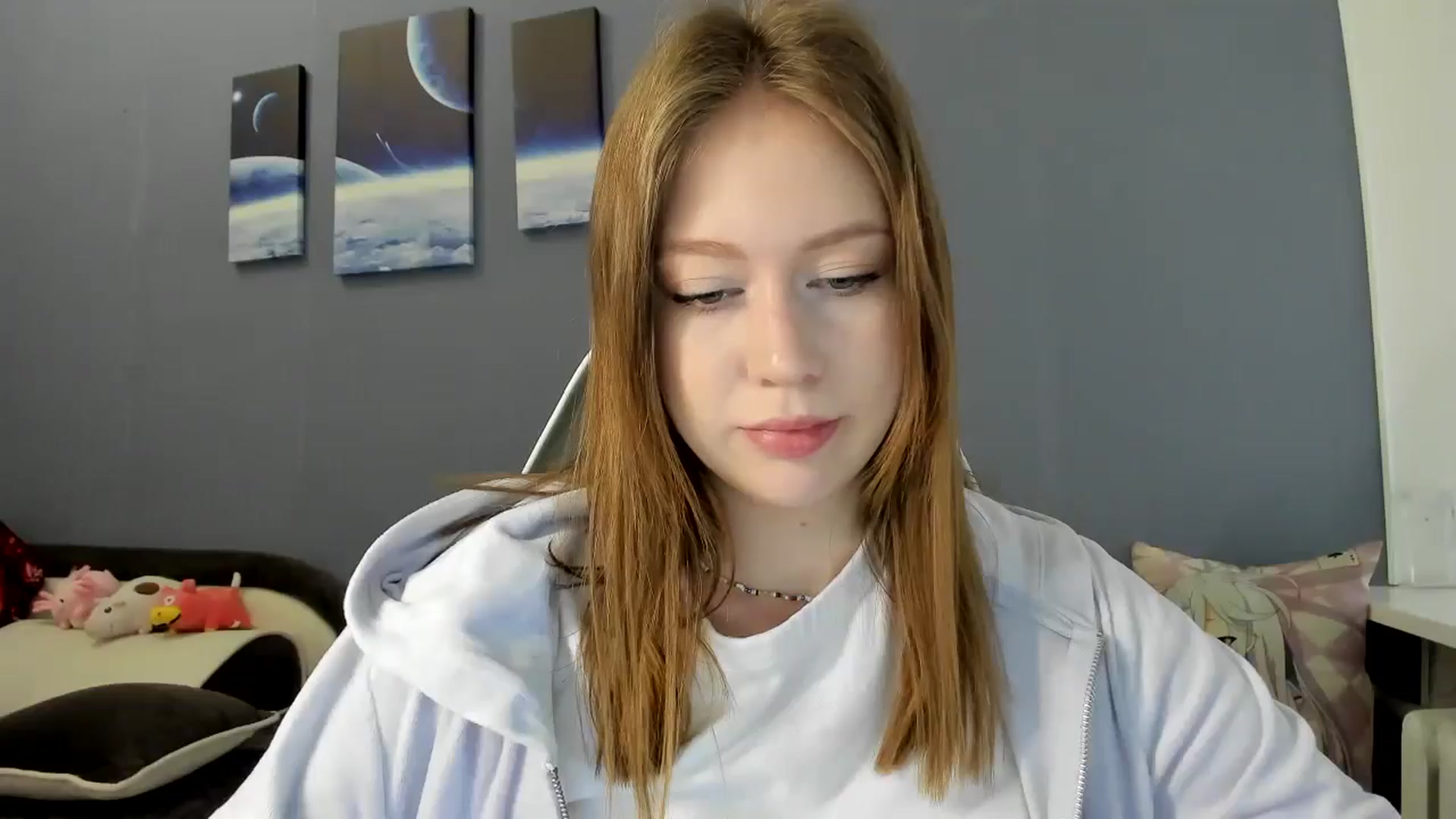 Gallery image thumbnail from RoboSasha's myfreecams stream on, 04/10/2025, 10:26 image 14 of 20