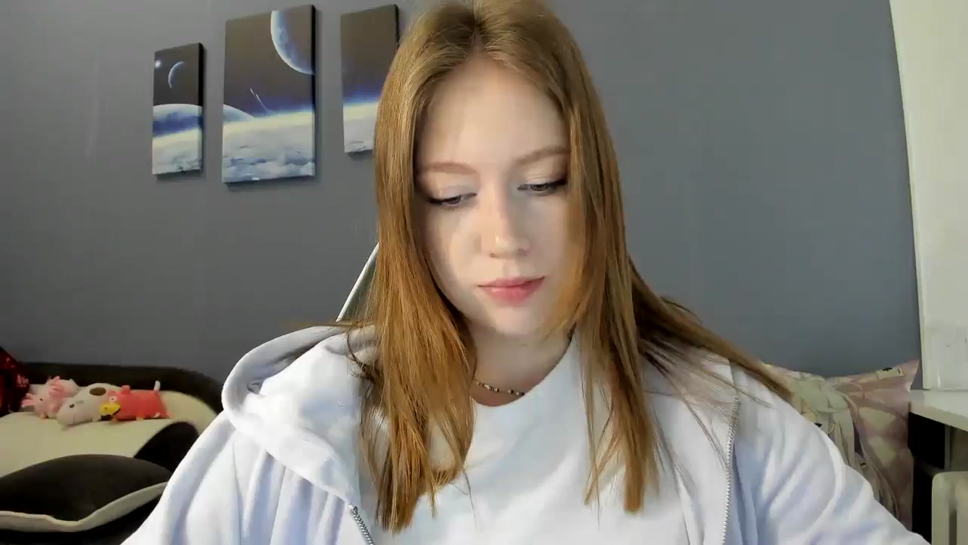 Gallery image thumbnail from RoboSasha's myfreecams stream on, 04/10/2025, 10:26 image 9 of 20
