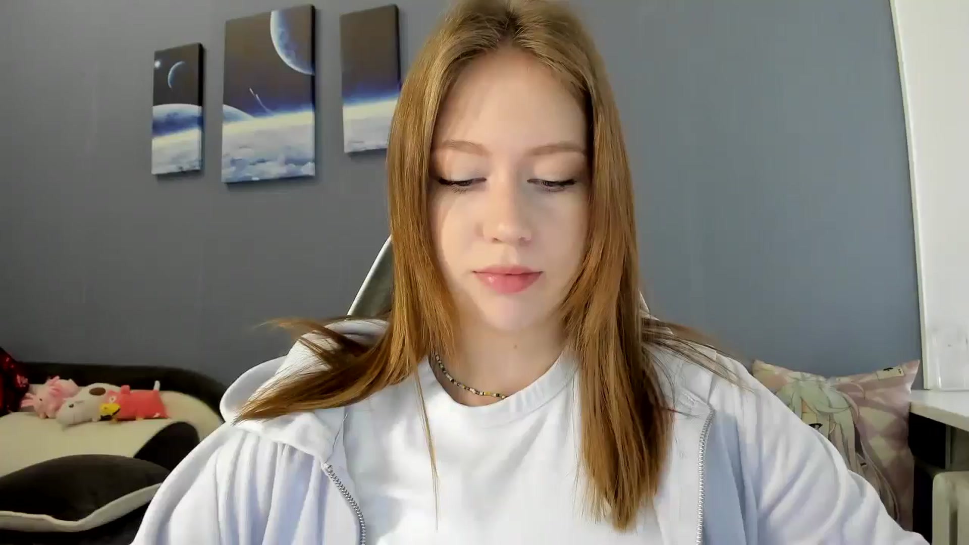 Gallery image thumbnail from RoboSasha's myfreecams stream on, 04/10/2025, 10:26 image 6 of 20