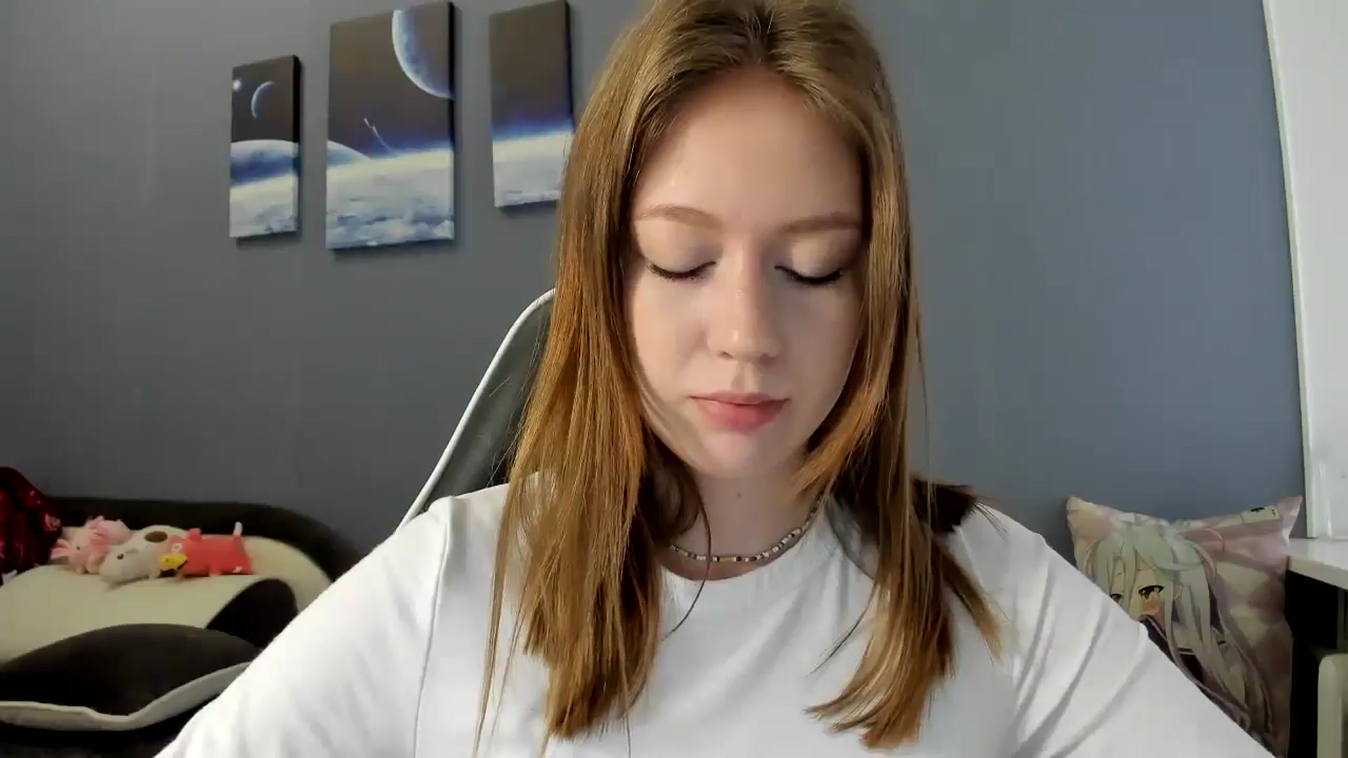Gallery image thumbnail from RoboSasha's myfreecams stream on, 04/10/2025, 11:46 image 19 of 20