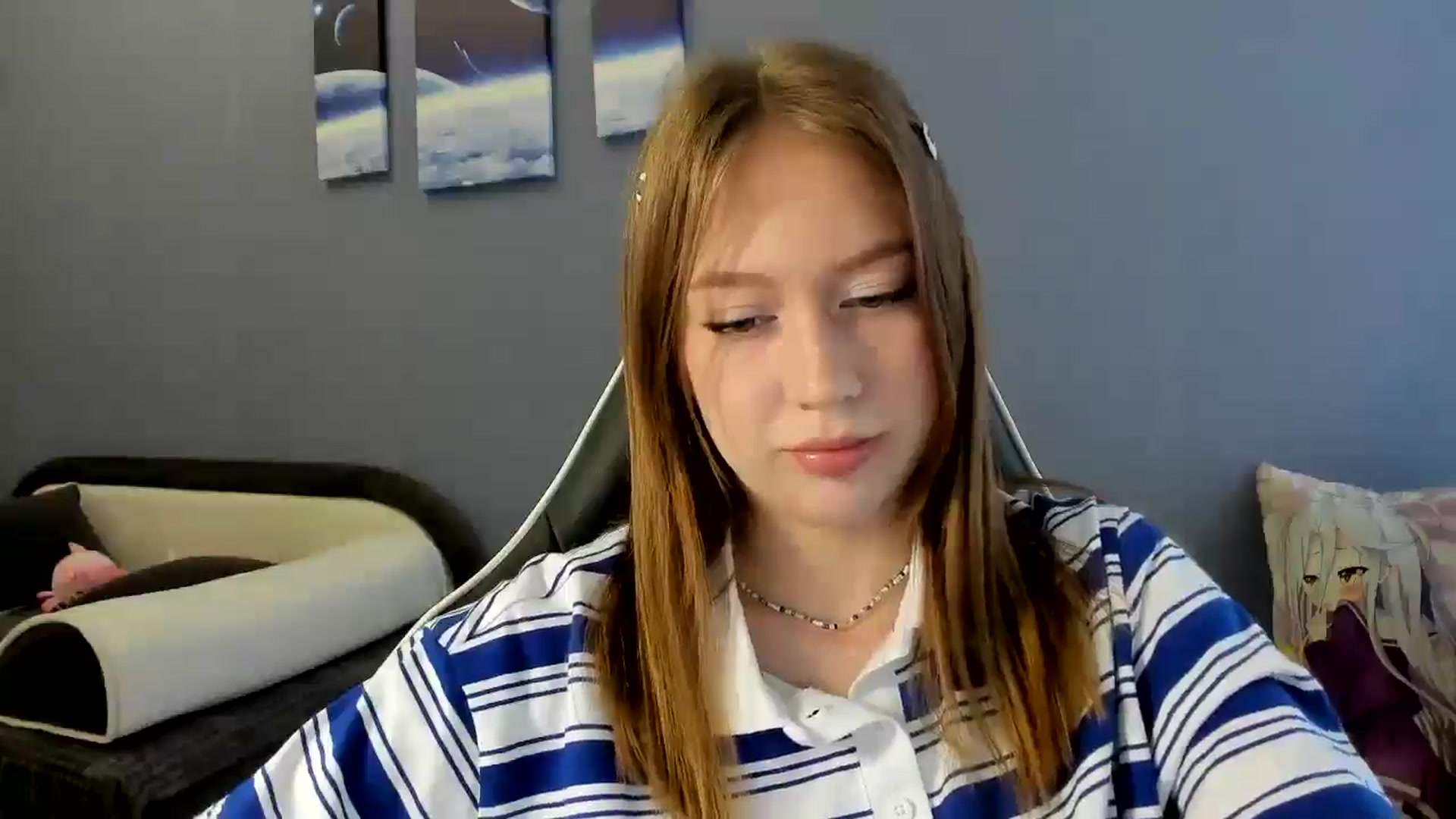 Gallery image thumbnail from RoboSasha's myfreecams stream on, 04/13/2025, 13:50 image 4 of 20