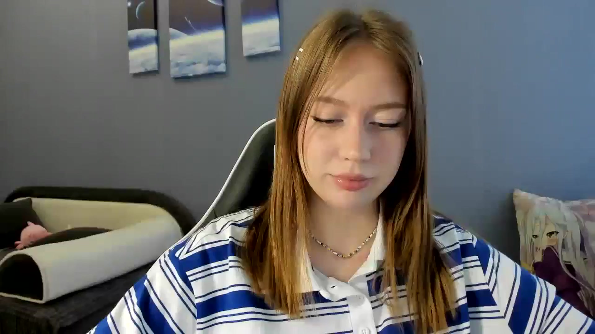 Gallery image thumbnail from RoboSasha's myfreecams stream on, 04/13/2025, 13:50 image 2 of 20
