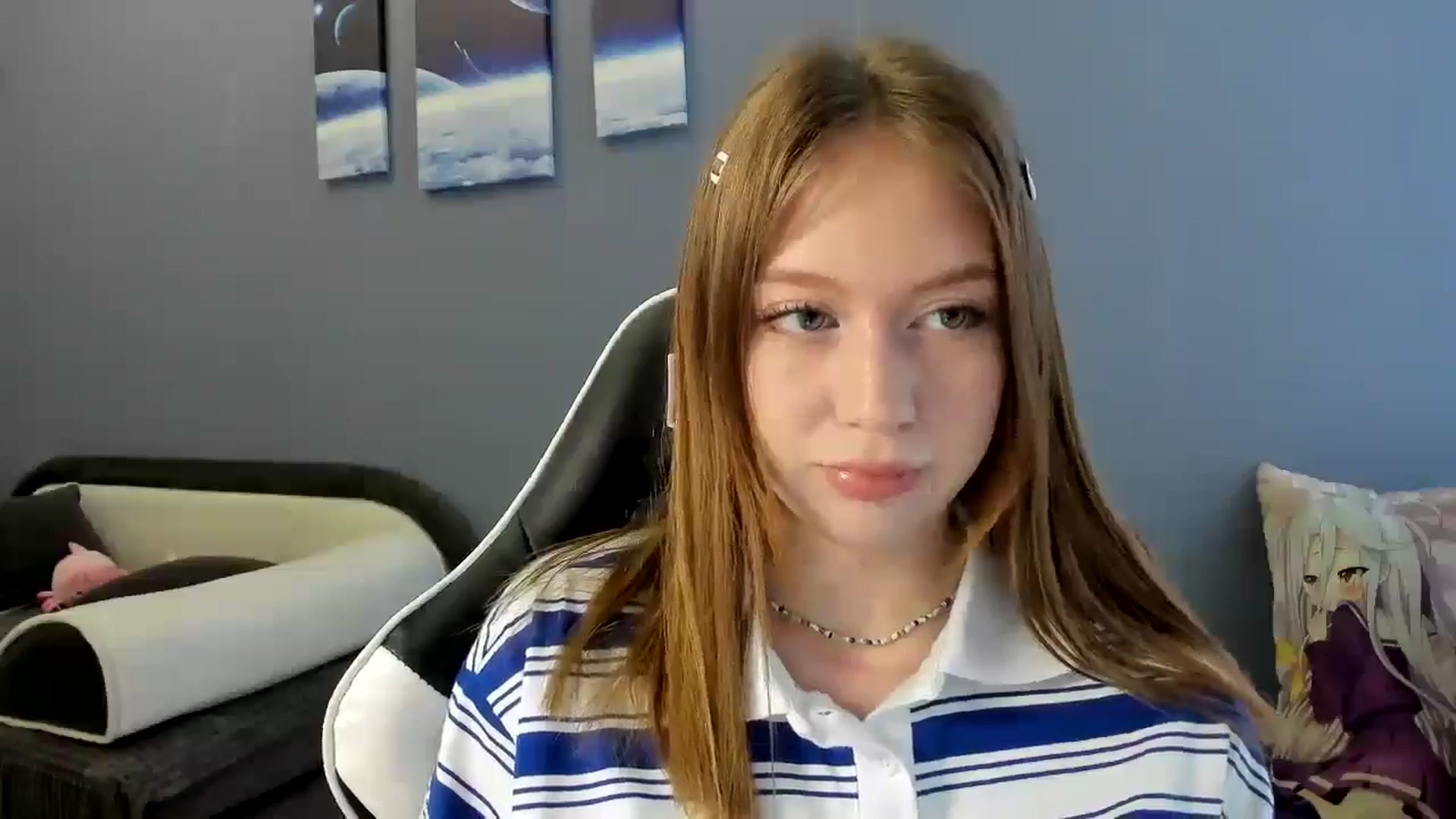 Gallery image thumbnail from RoboSasha's myfreecams stream on, 04/13/2025, 13:50 image 15 of 20