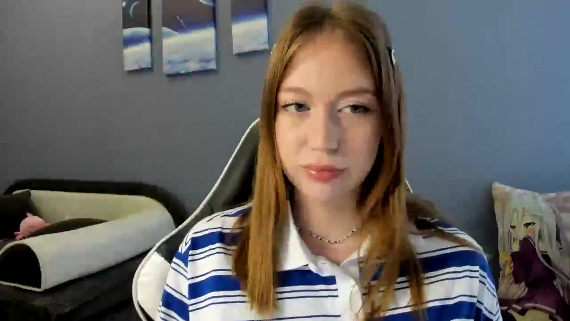 Gallery image thumbnail from RoboSasha's myfreecams stream on, 04/13/2025, 13:50 image 13 of 20