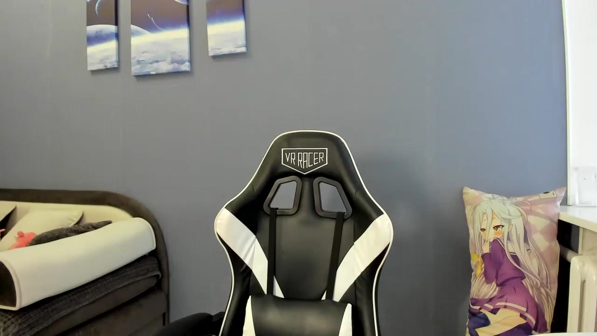 Gallery image thumbnail from RoboSasha's myfreecams stream on, 04/14/2025, 10:00 image 7 of 20