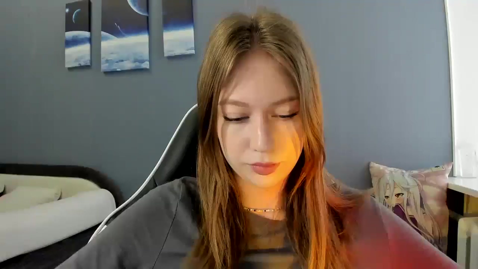 Gallery image thumbnail from RoboSasha's myfreecams stream on, 04/16/2025, 10:31 image 18 of 20