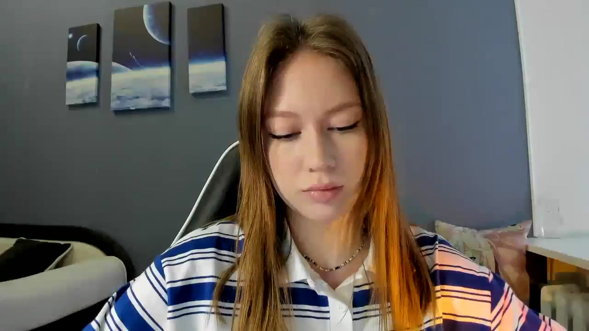 Gallery image thumbnail from RoboSasha's myfreecams stream on, 04/17/2025, 10:18 image 4 of 20