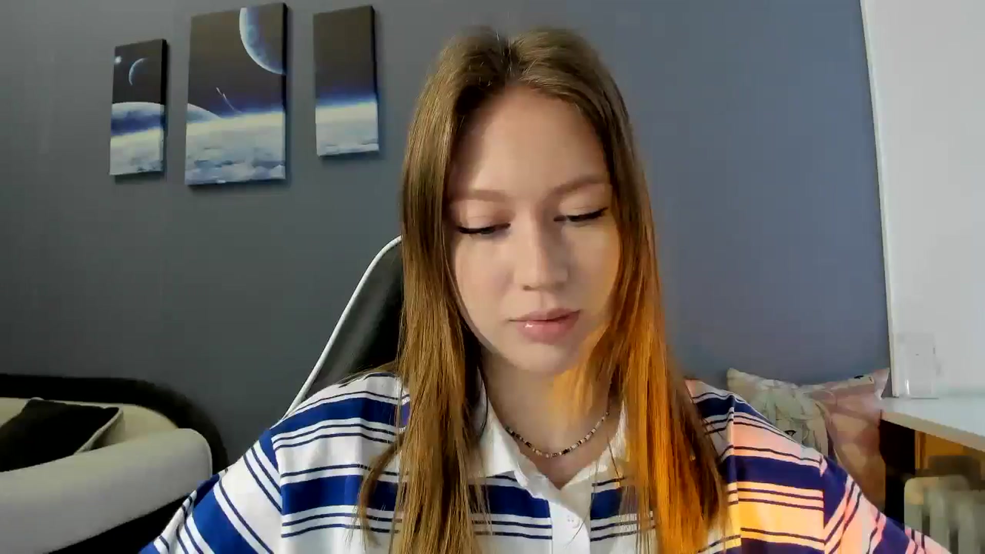 Gallery image thumbnail from RoboSasha's myfreecams stream on, 04/17/2025, 10:18 image 5 of 20