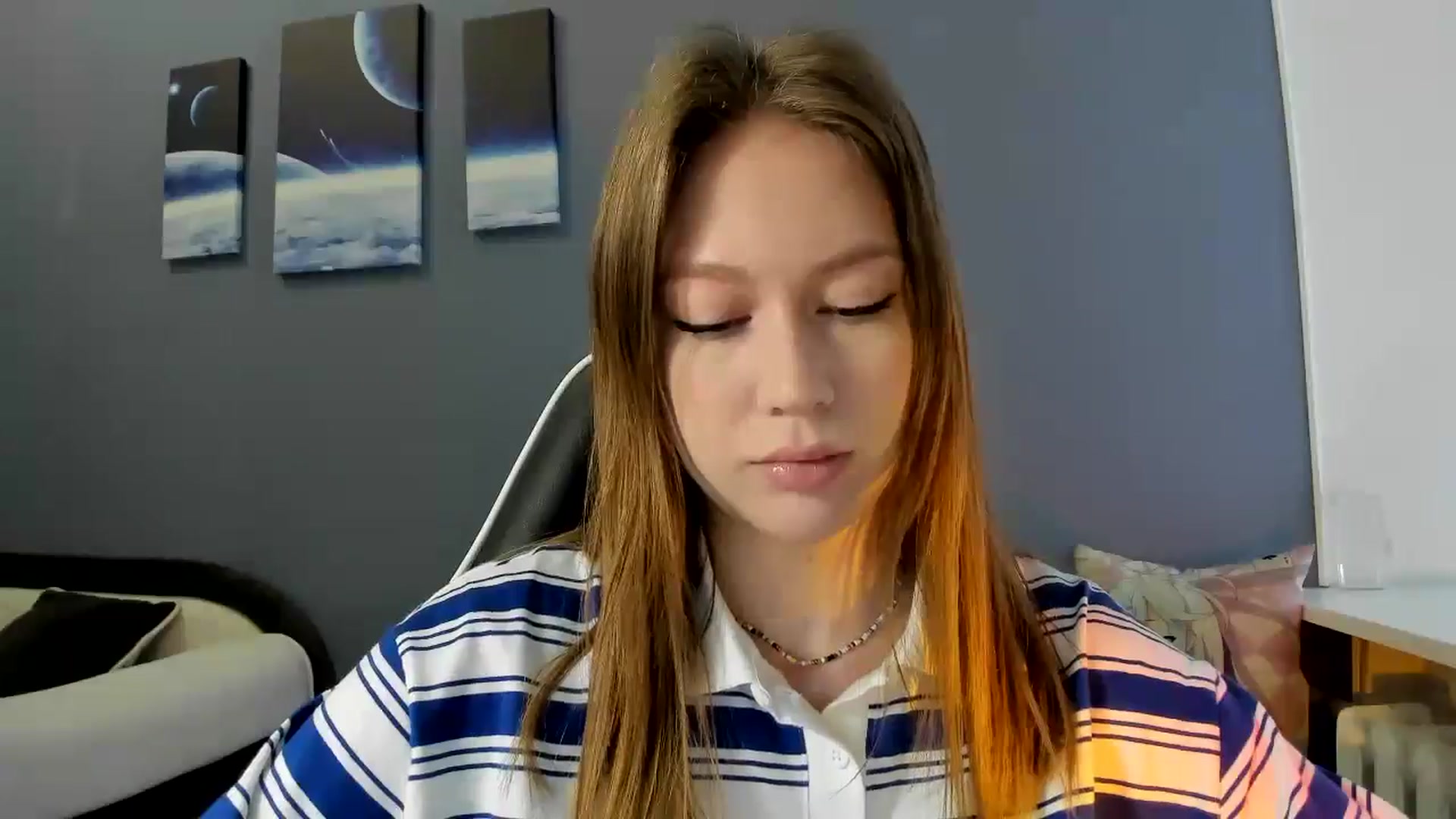 Gallery image thumbnail from RoboSasha's myfreecams stream on, 04/17/2025, 10:18 image 2 of 20