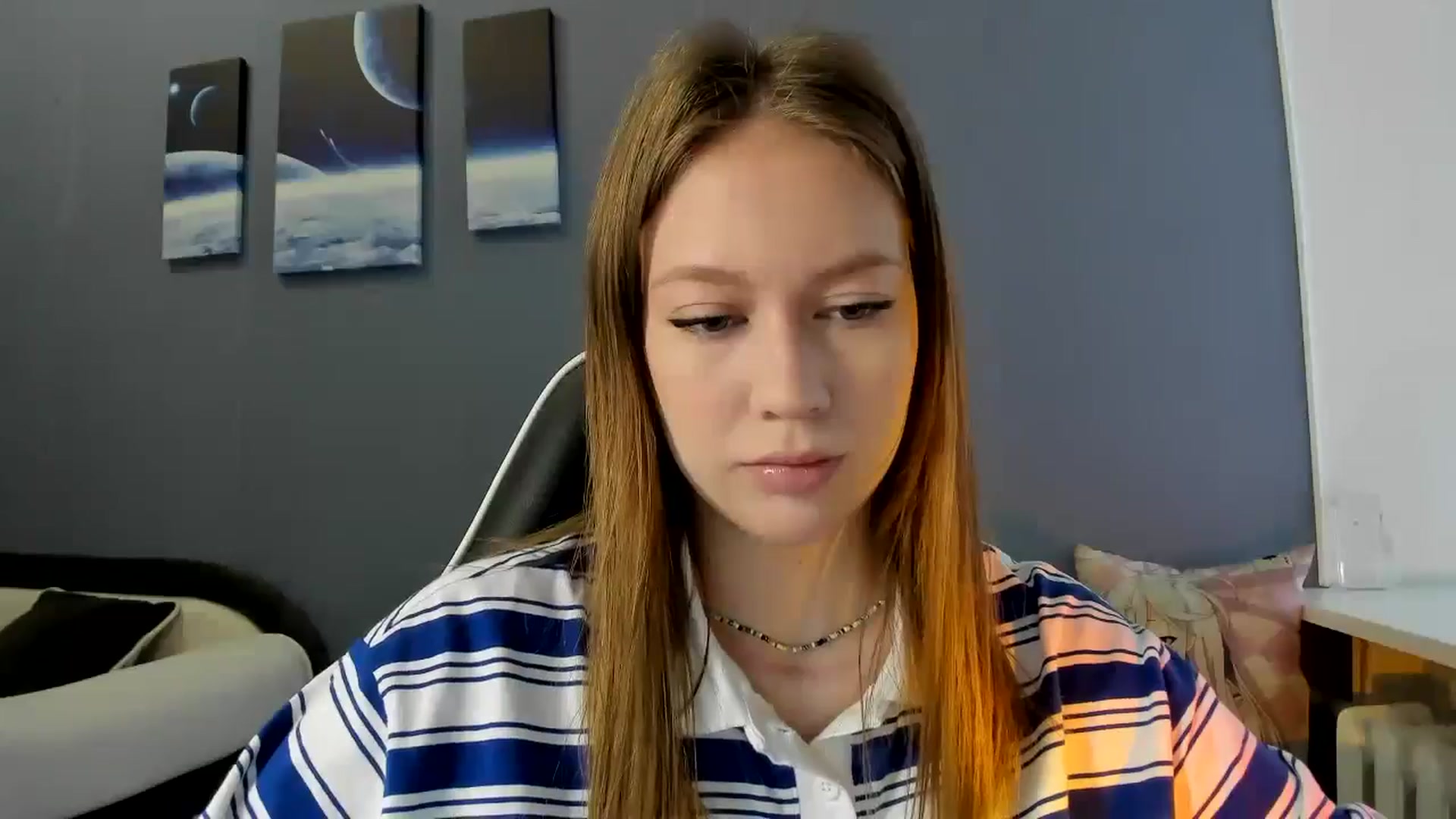 Gallery image thumbnail from RoboSasha's myfreecams stream on, 04/17/2025, 10:18 image 13 of 20