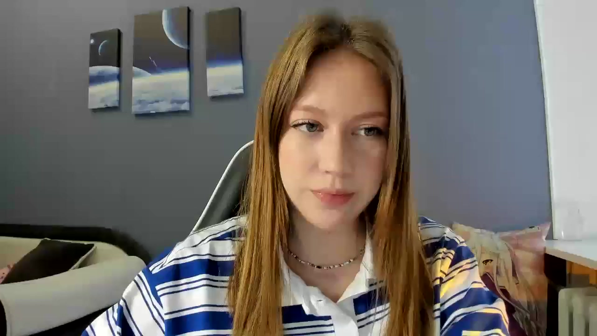 Gallery image thumbnail from RoboSasha's myfreecams stream on, 04/17/2025, 11:26 image 17 of 20
