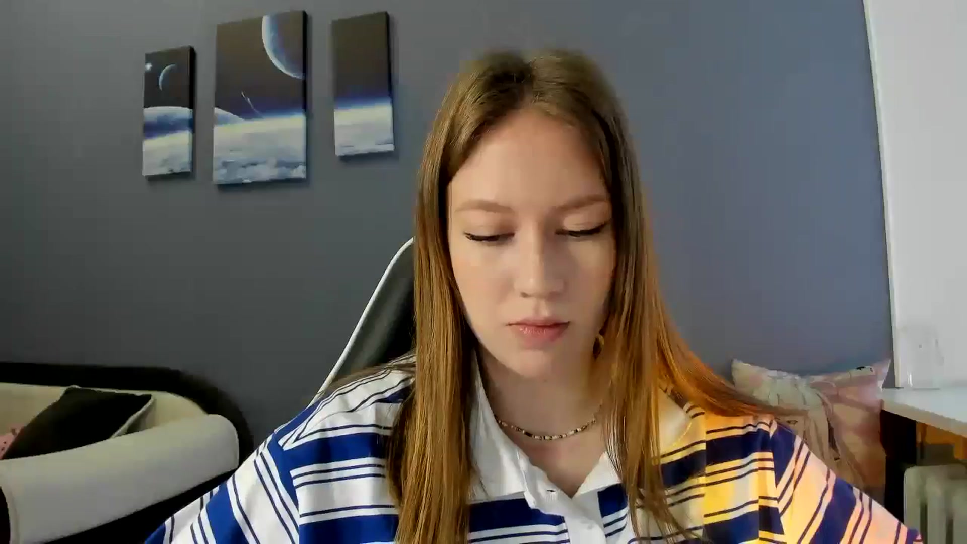 Gallery image thumbnail from RoboSasha's myfreecams stream on, 04/17/2025, 11:26 image 7 of 20