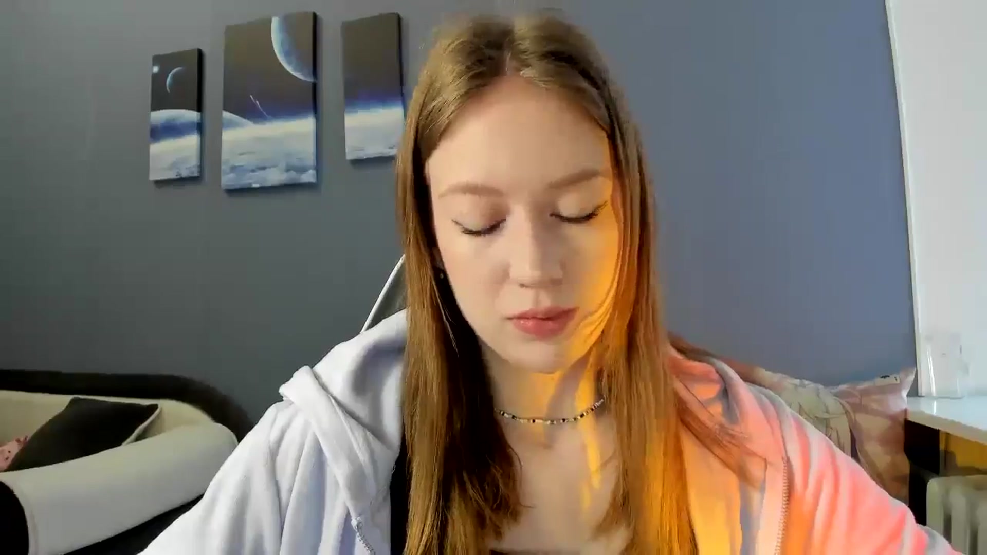Gallery image thumbnail from RoboSasha's myfreecams stream on, 04/18/2025, 11:33 image 2 of 20