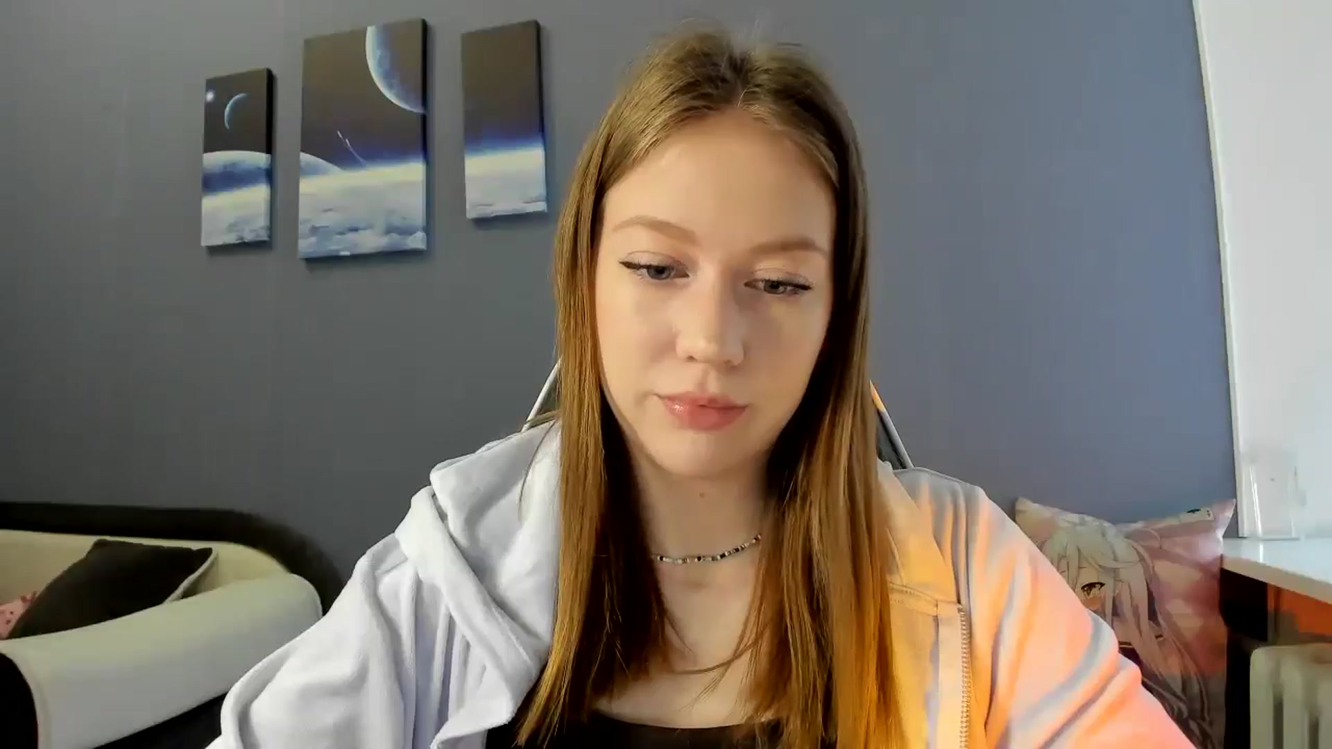 Gallery image thumbnail from RoboSasha's myfreecams stream on, 04/18/2025, 11:33 image 15 of 20