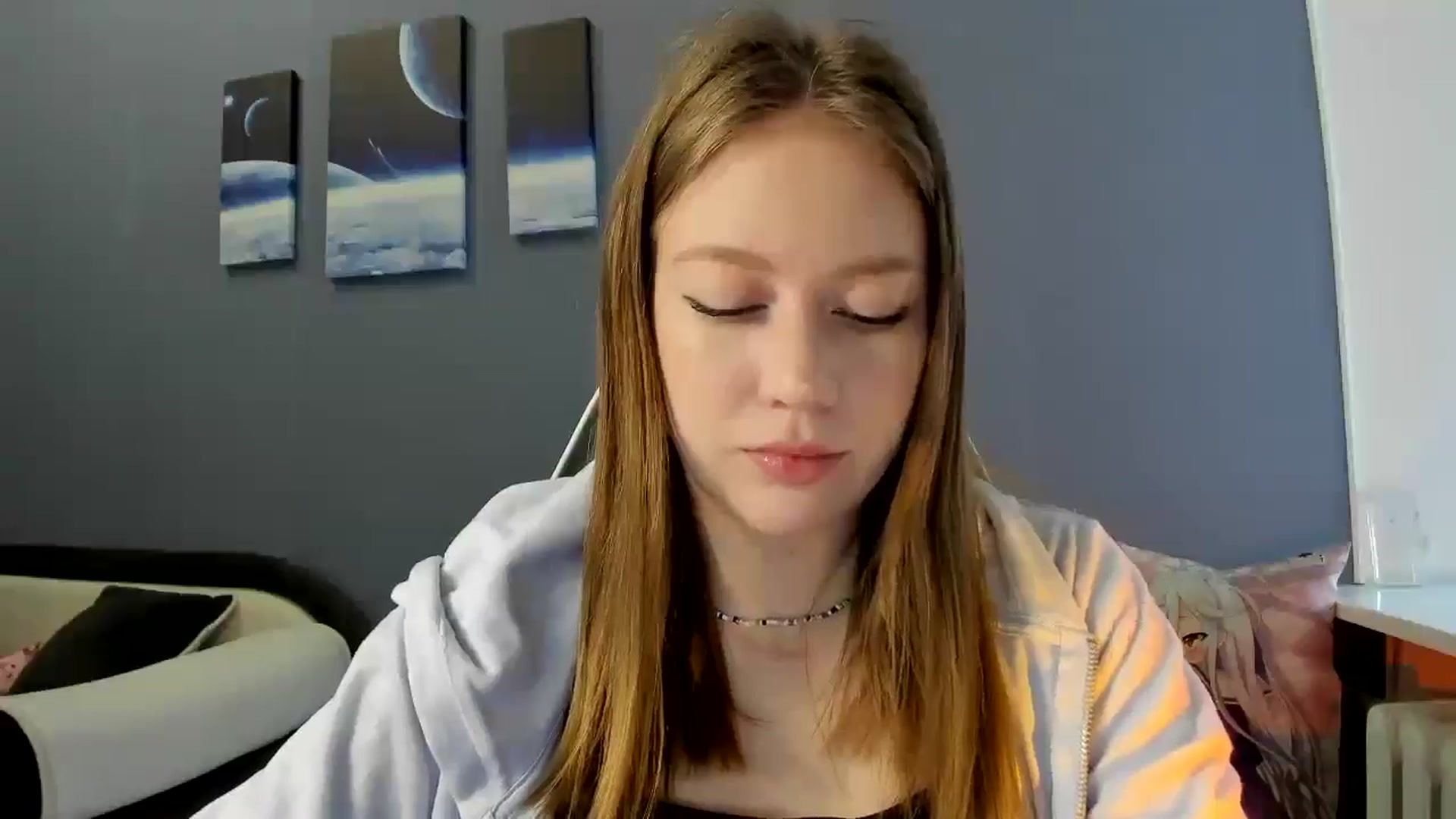 Gallery image thumbnail from RoboSasha's myfreecams stream on, 04/18/2025, 11:33 image 6 of 20