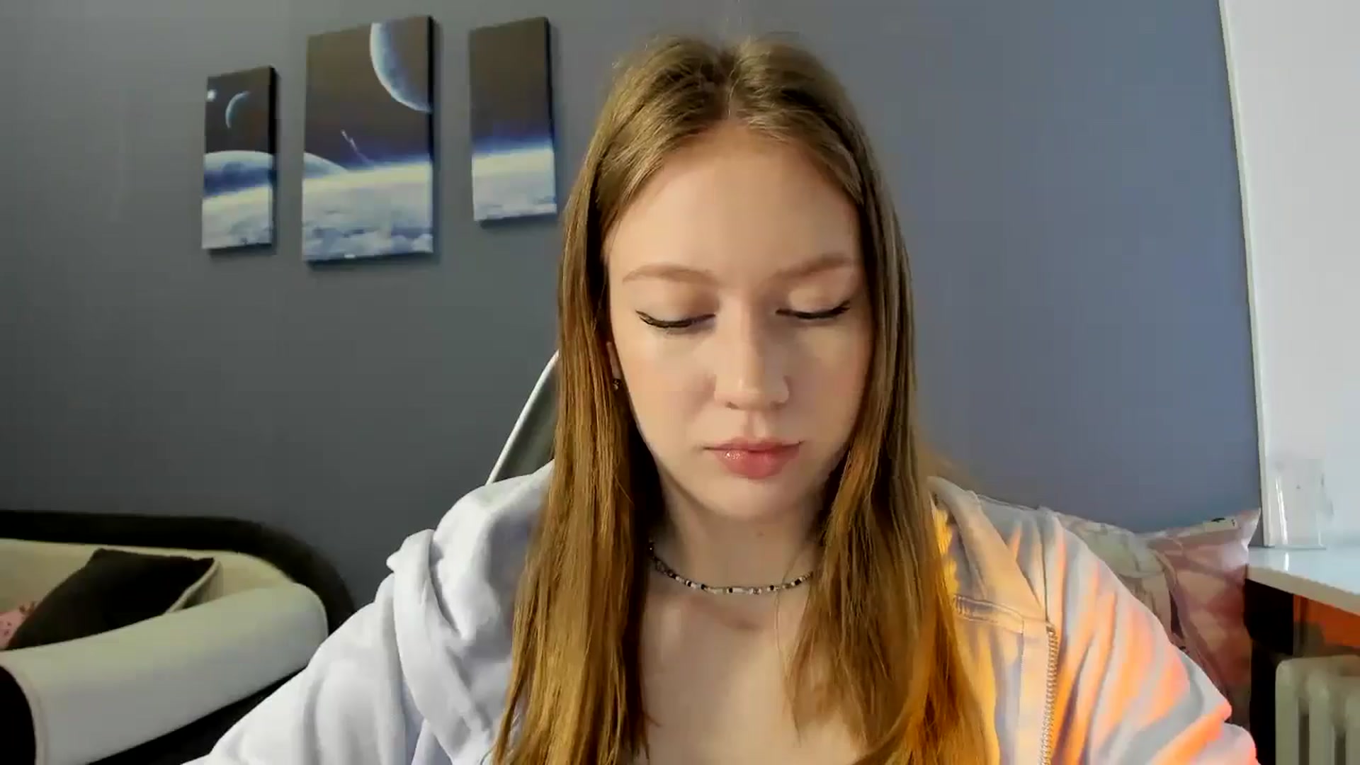 Gallery image thumbnail from RoboSasha's myfreecams stream on, 04/18/2025, 11:33 image 5 of 20