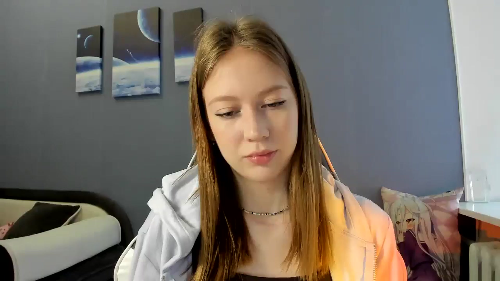 Gallery image thumbnail from RoboSasha's myfreecams stream on, 04/18/2025, 11:33 image 12 of 20