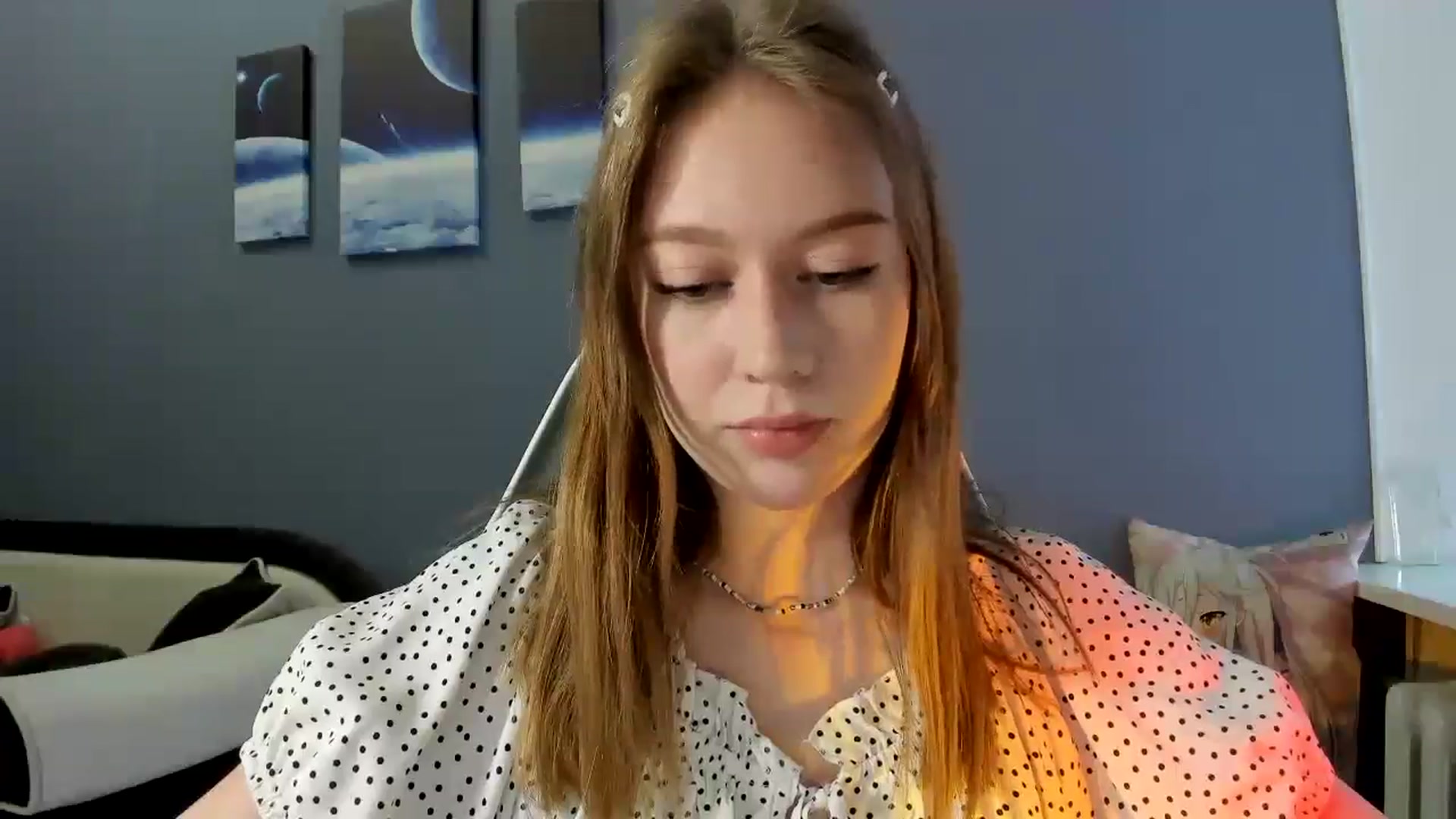 Gallery image thumbnail from RoboSasha's myfreecams stream on, 04/20/2025, 10:04 image 18 of 20