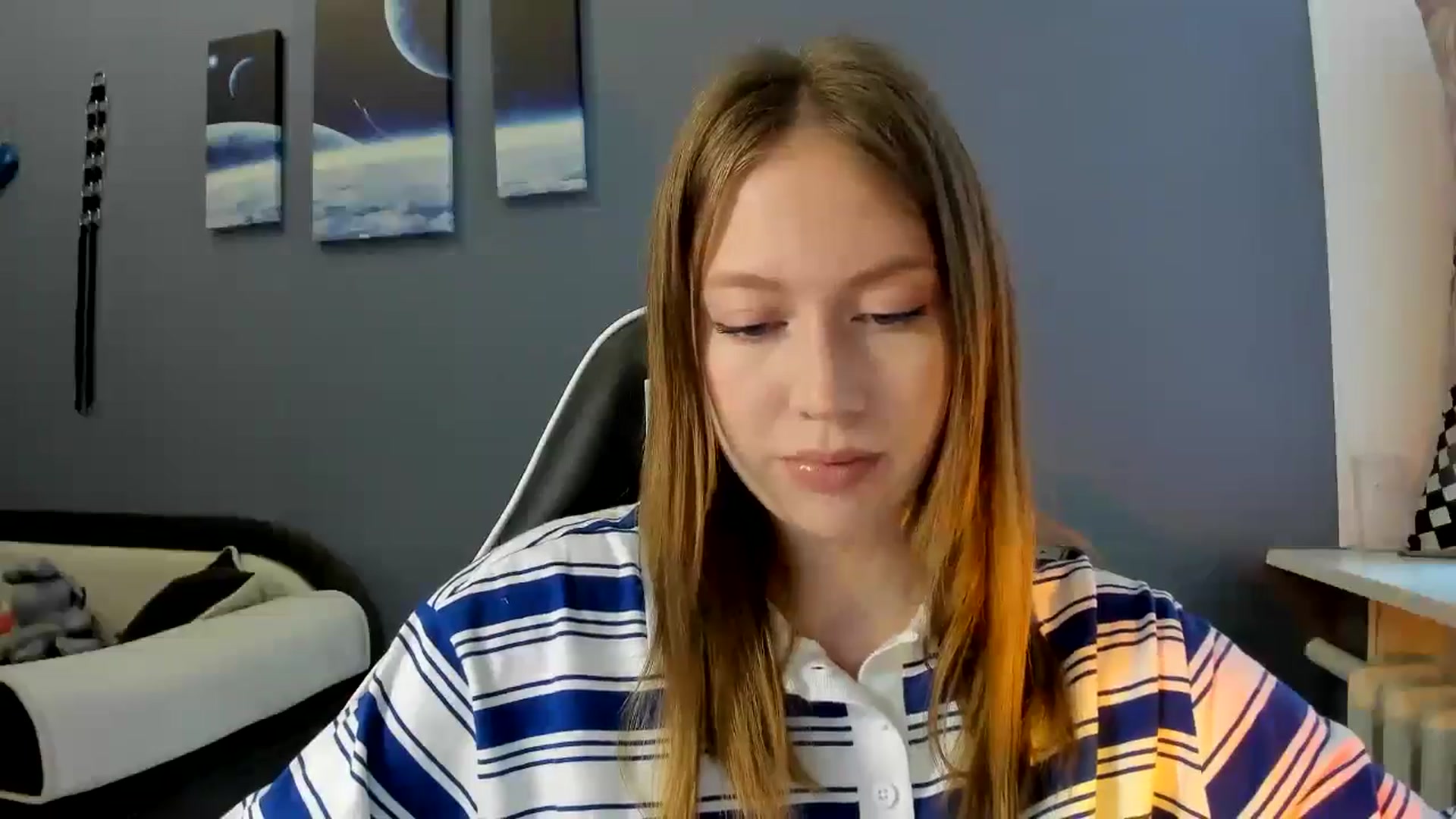 Gallery image thumbnail from RoboSasha's myfreecams stream on, 04/23/2025, 11:54 image 2 of 20