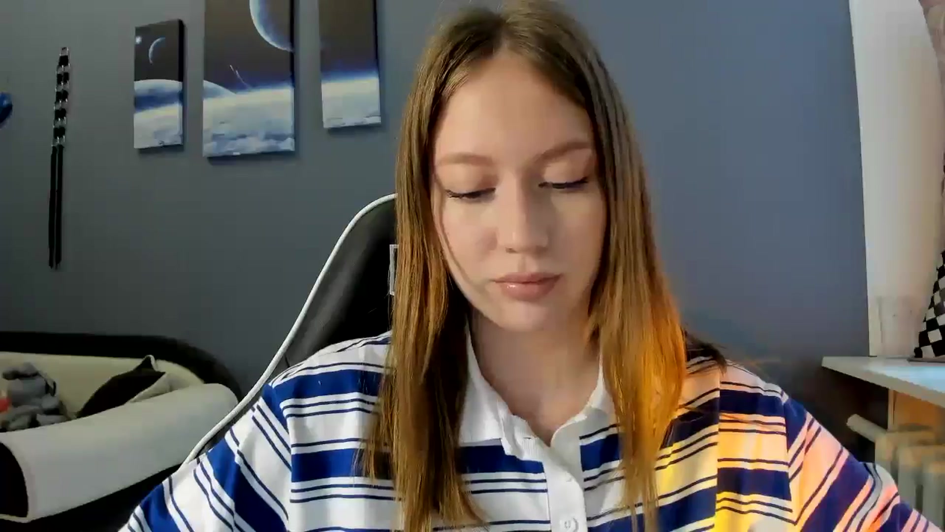 Gallery image thumbnail from RoboSasha's myfreecams stream on, 04/23/2025, 11:54 image 16 of 20