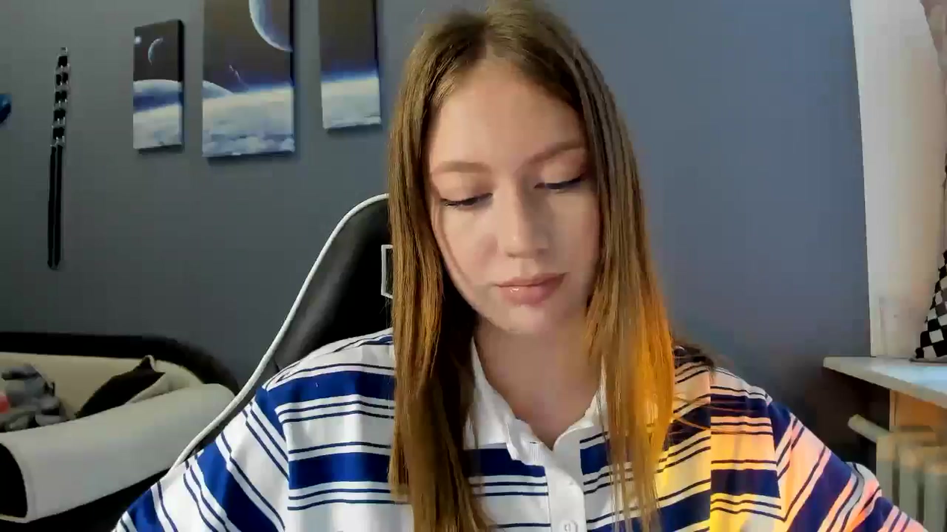 Gallery image thumbnail from RoboSasha's myfreecams stream on, 04/23/2025, 11:54 image 19 of 20