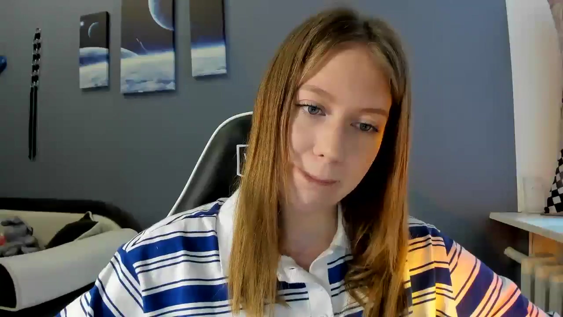 Gallery image thumbnail from RoboSasha's myfreecams stream on, 04/23/2025, 11:54 image 3 of 20