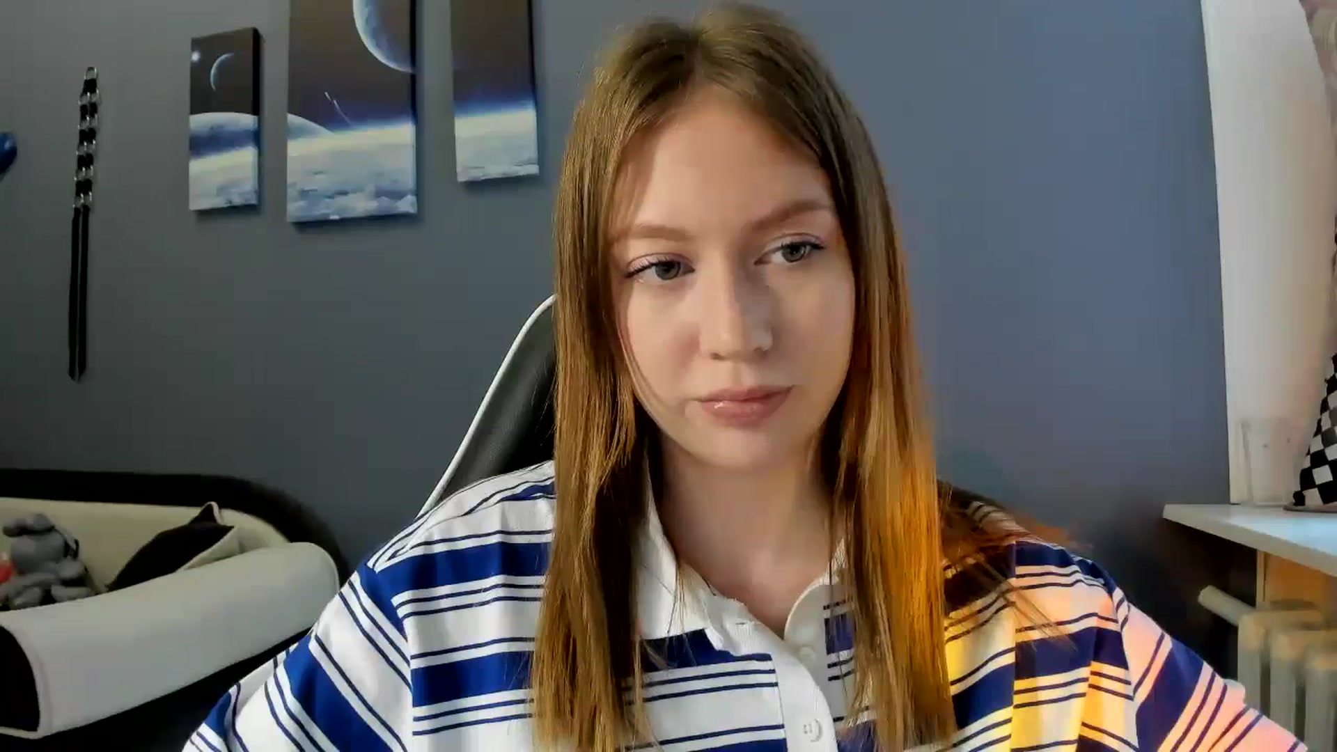 Gallery image thumbnail from RoboSasha's myfreecams stream on, 04/23/2025, 12:29 image 13 of 20
