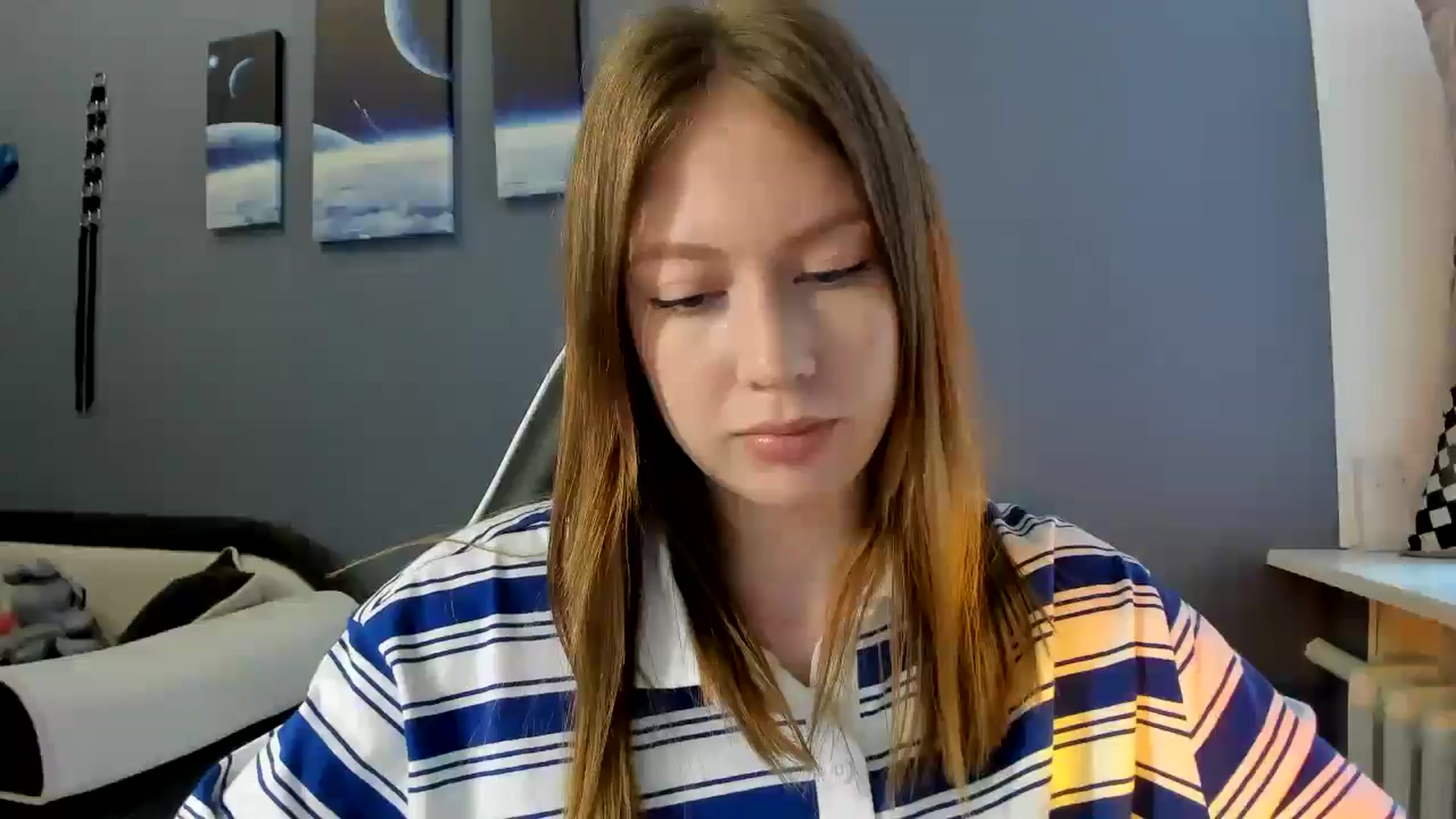 Gallery image thumbnail from RoboSasha's myfreecams stream on, 04/23/2025, 12:29 image 11 of 20