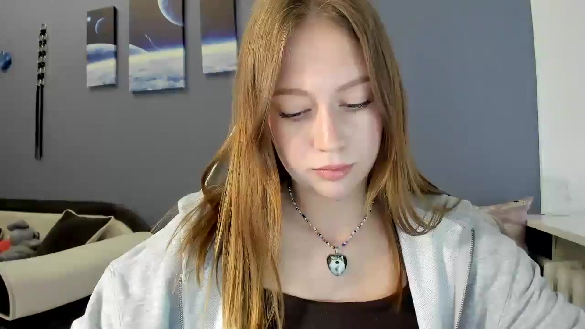 Gallery image thumbnail from RoboSasha's myfreecams stream on, 04/25/2025, 12:31 image 6 of 20
