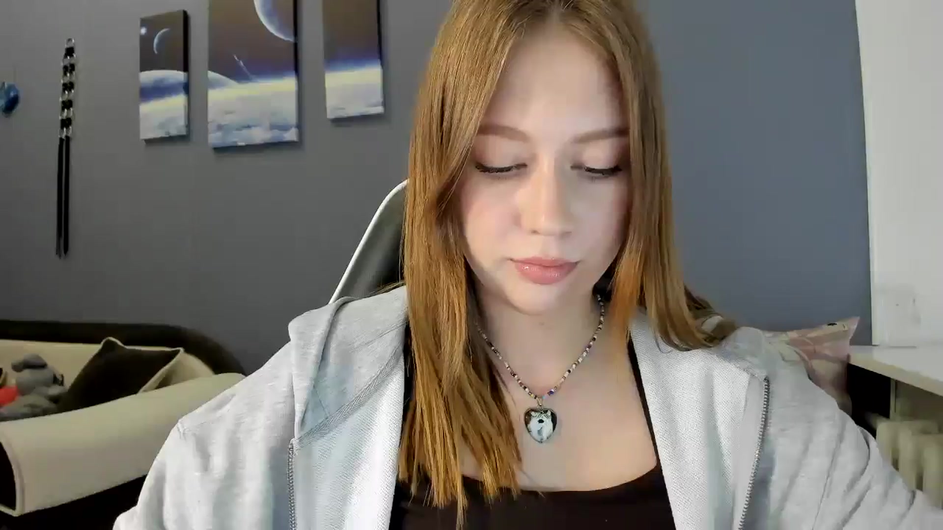 Gallery image thumbnail from RoboSasha's myfreecams stream on, 04/25/2025, 12:31 image 5 of 20