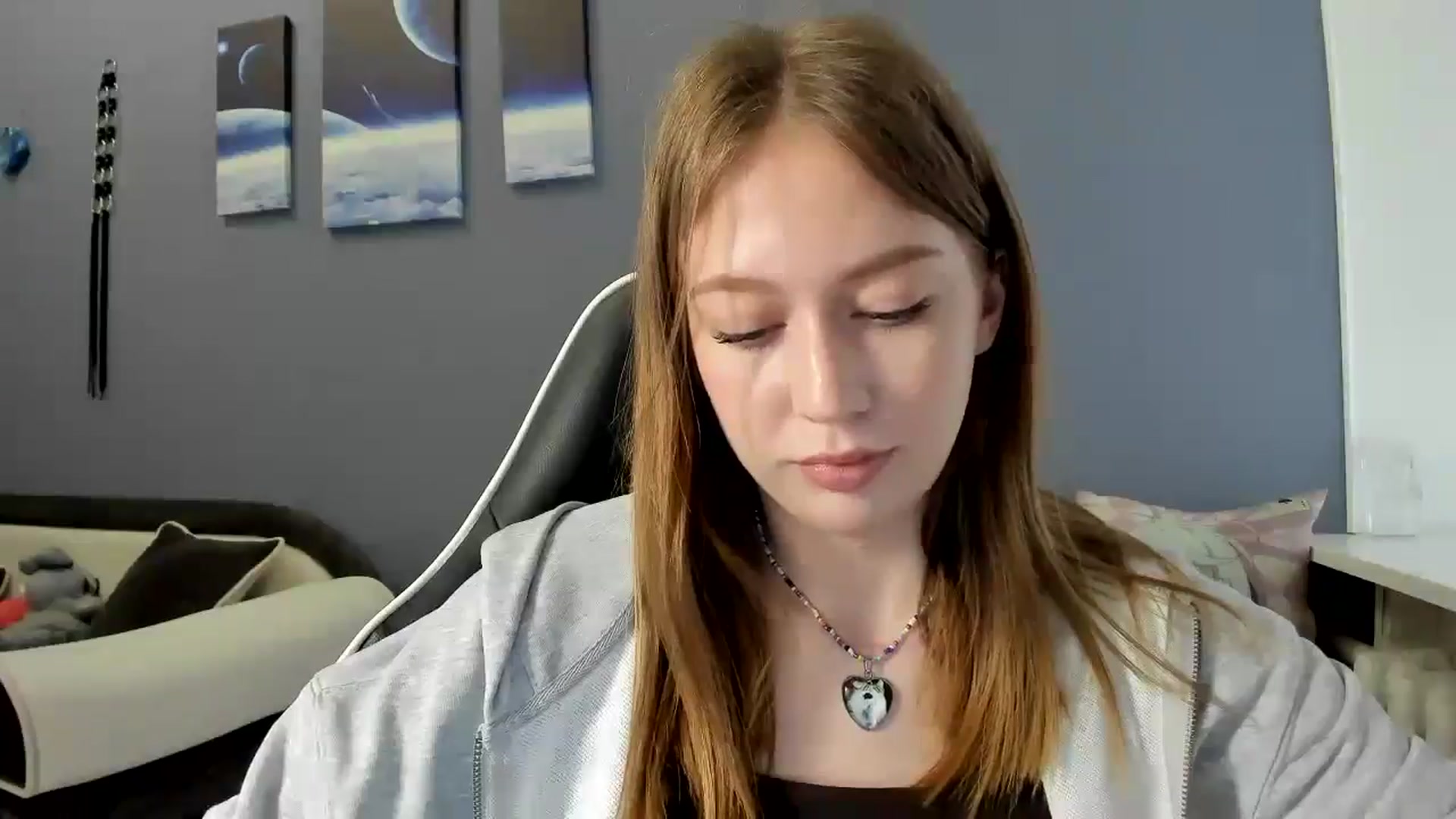 Gallery image thumbnail from RoboSasha's myfreecams stream on, 04/25/2025, 12:31 image 20 of 20