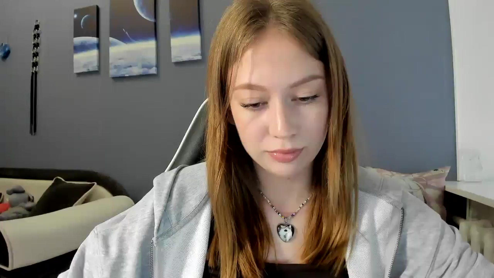 Gallery image thumbnail from RoboSasha's myfreecams stream on, 04/25/2025, 12:31 image 13 of 20