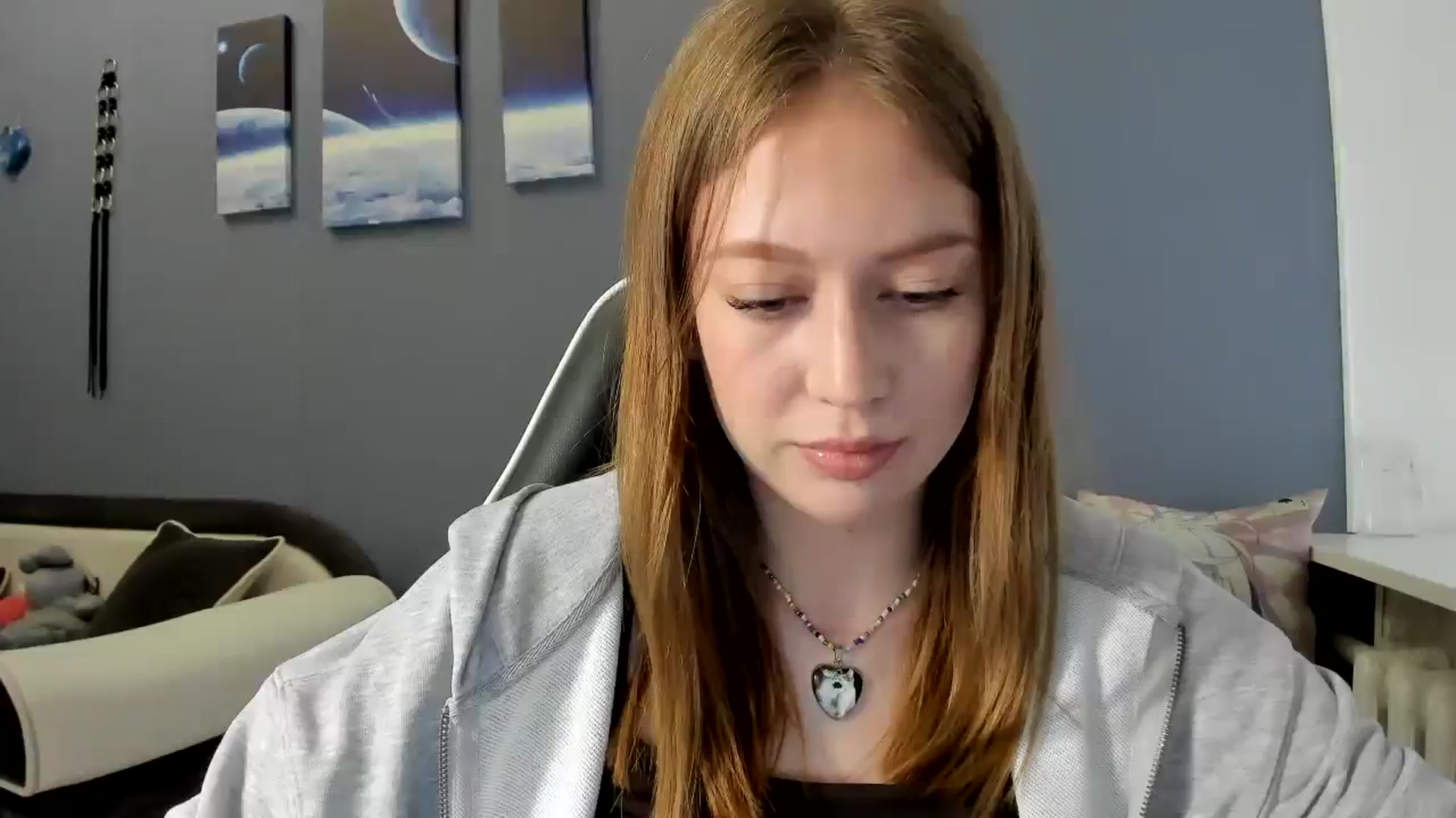 Gallery image thumbnail from RoboSasha's myfreecams stream on, 04/25/2025, 12:31 image 14 of 20