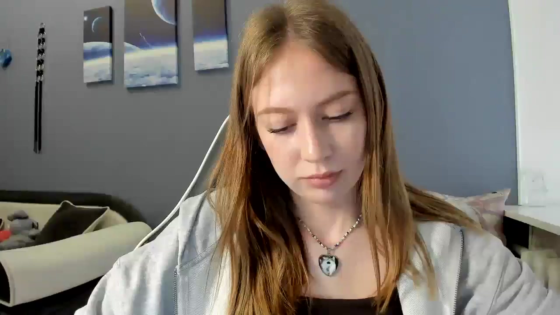 Gallery image thumbnail from RoboSasha's myfreecams stream on, 04/25/2025, 12:31 image 18 of 20