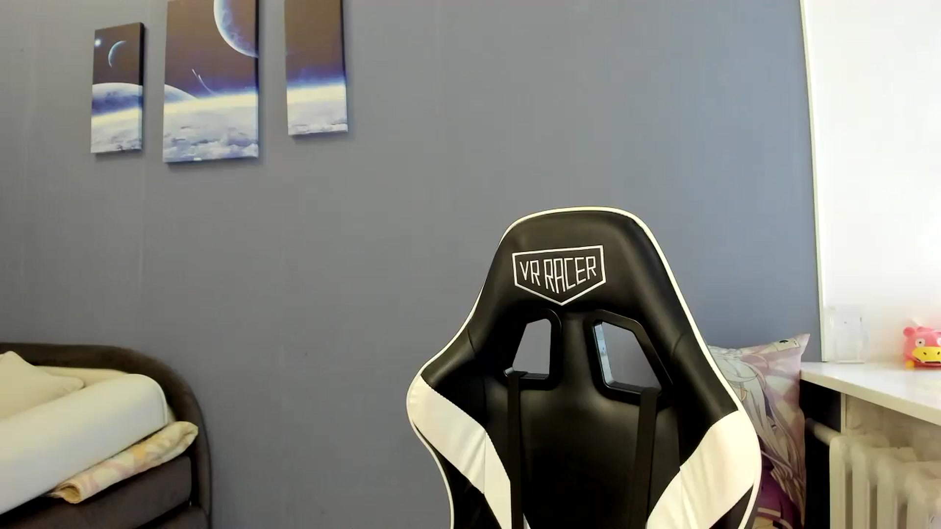 Gallery image thumbnail from RoboSasha's myfreecams stream on, 04/27/2025, 12:47 image 9 of 20