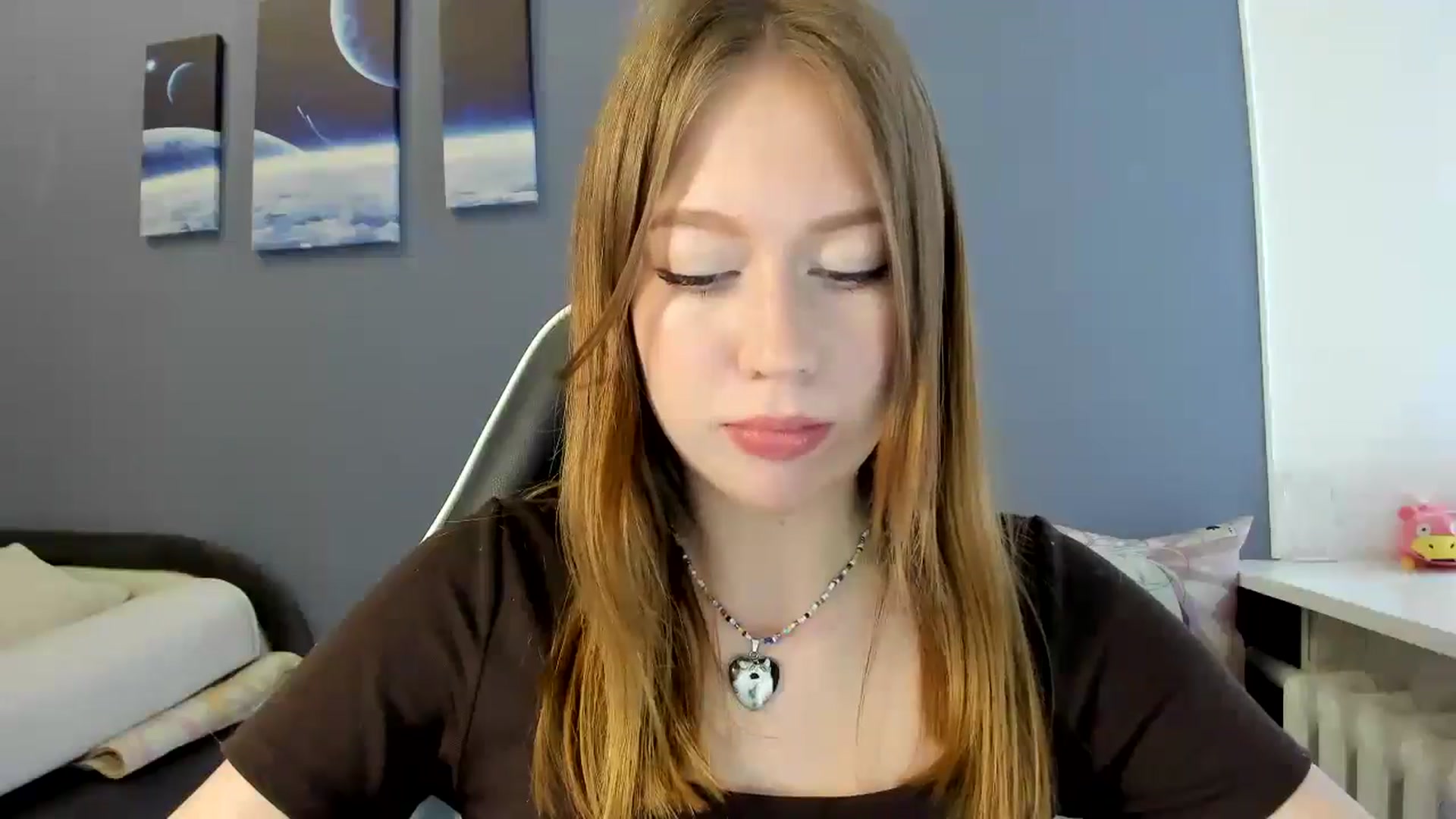Gallery image thumbnail from RoboSasha's myfreecams stream on, 04/27/2025, 12:47 image 3 of 20