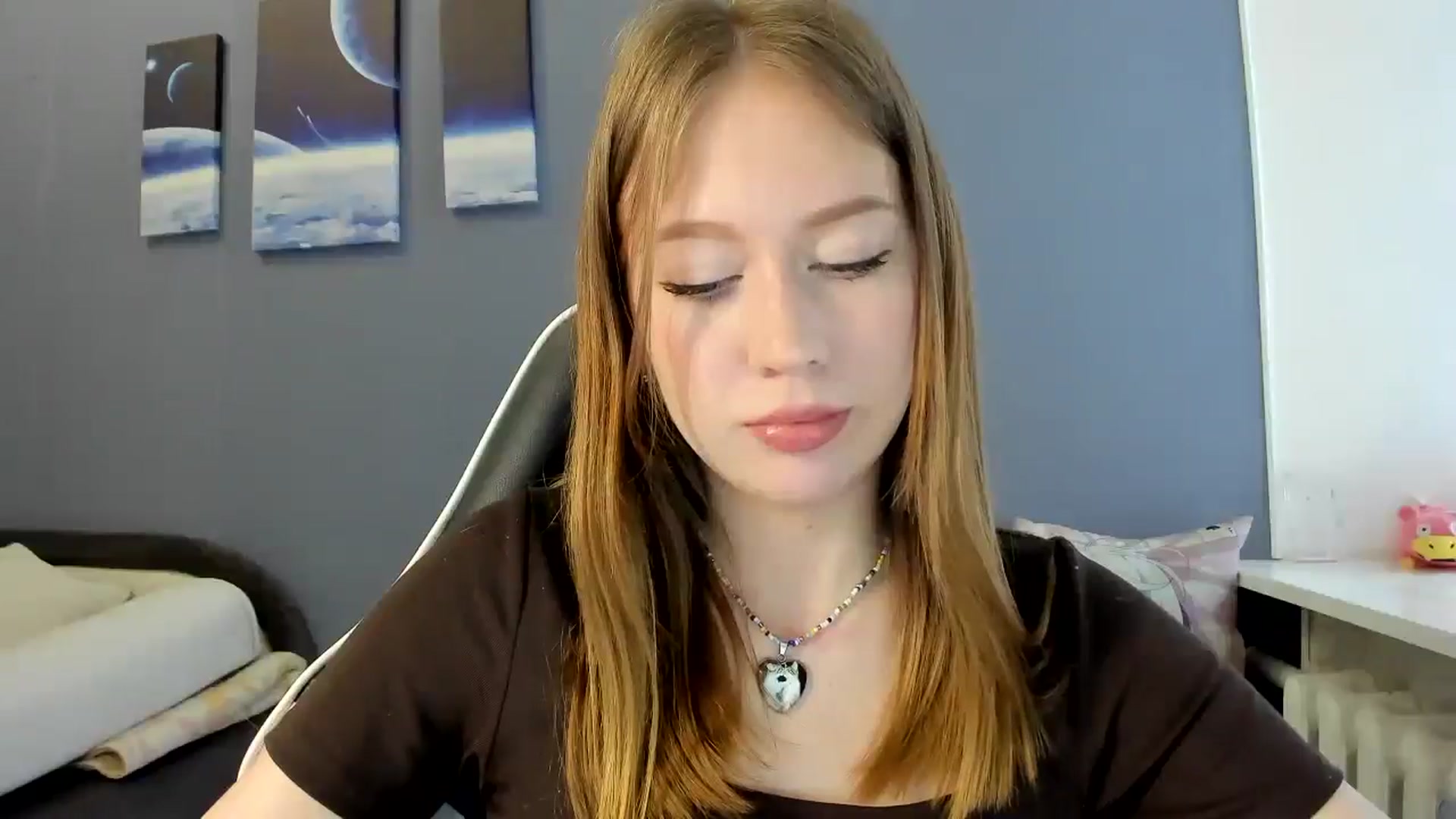 Gallery image thumbnail from RoboSasha's myfreecams stream on, 04/27/2025, 12:47 image 7 of 20