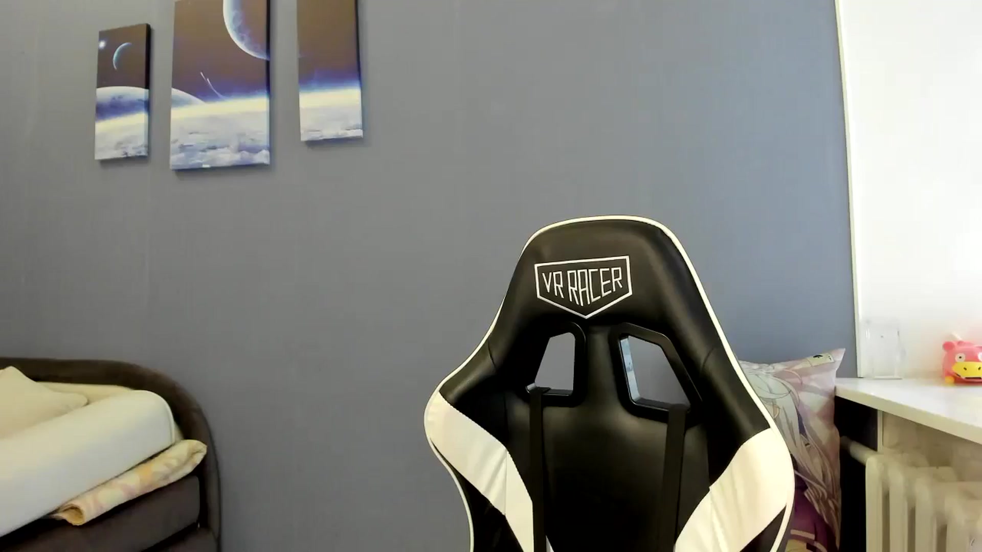 Gallery image thumbnail from RoboSasha's myfreecams stream on, 04/27/2025, 12:47 image 10 of 20