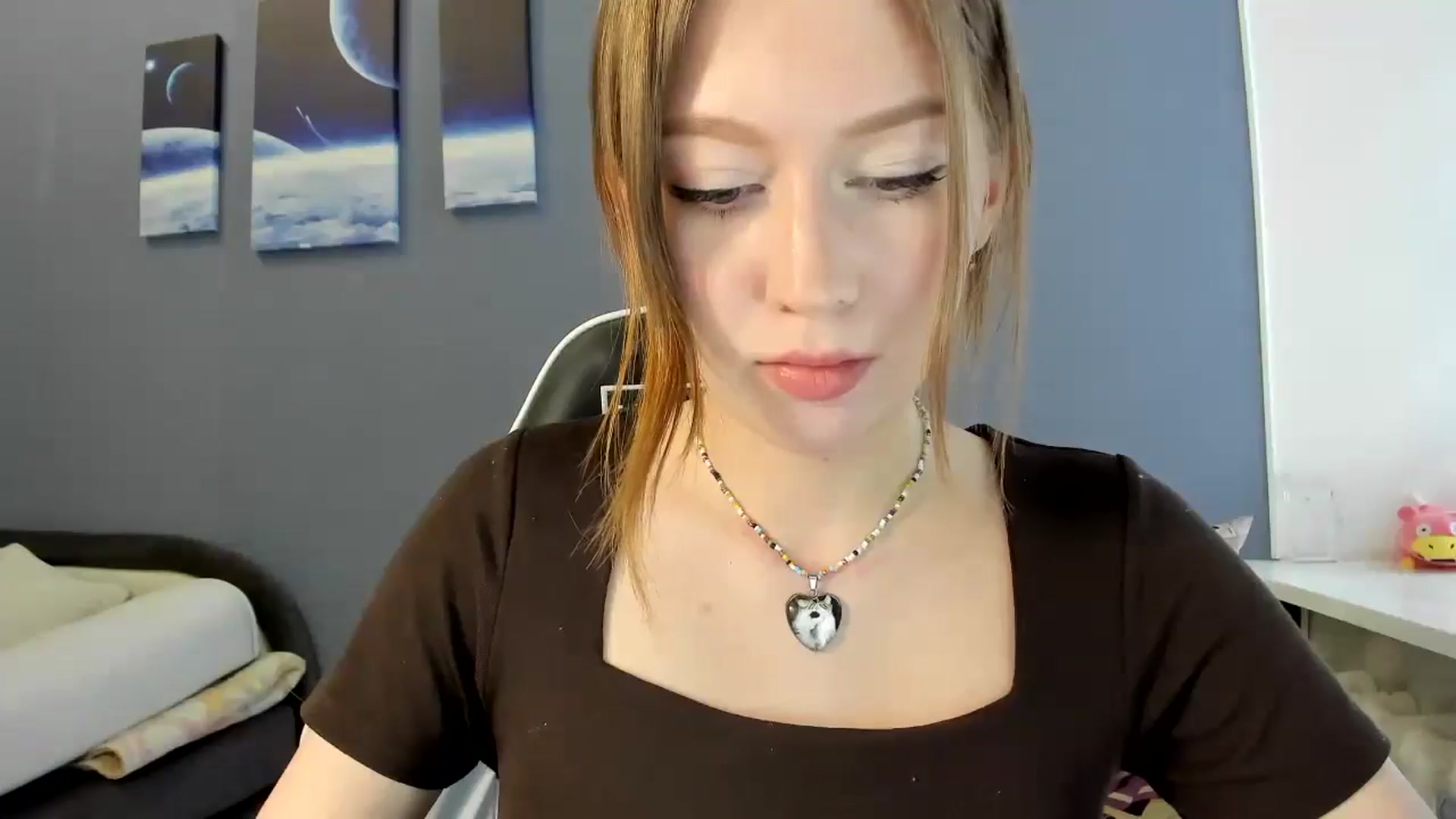 Gallery image thumbnail from RoboSasha's myfreecams stream on, 04/27/2025, 12:47 image 20 of 20