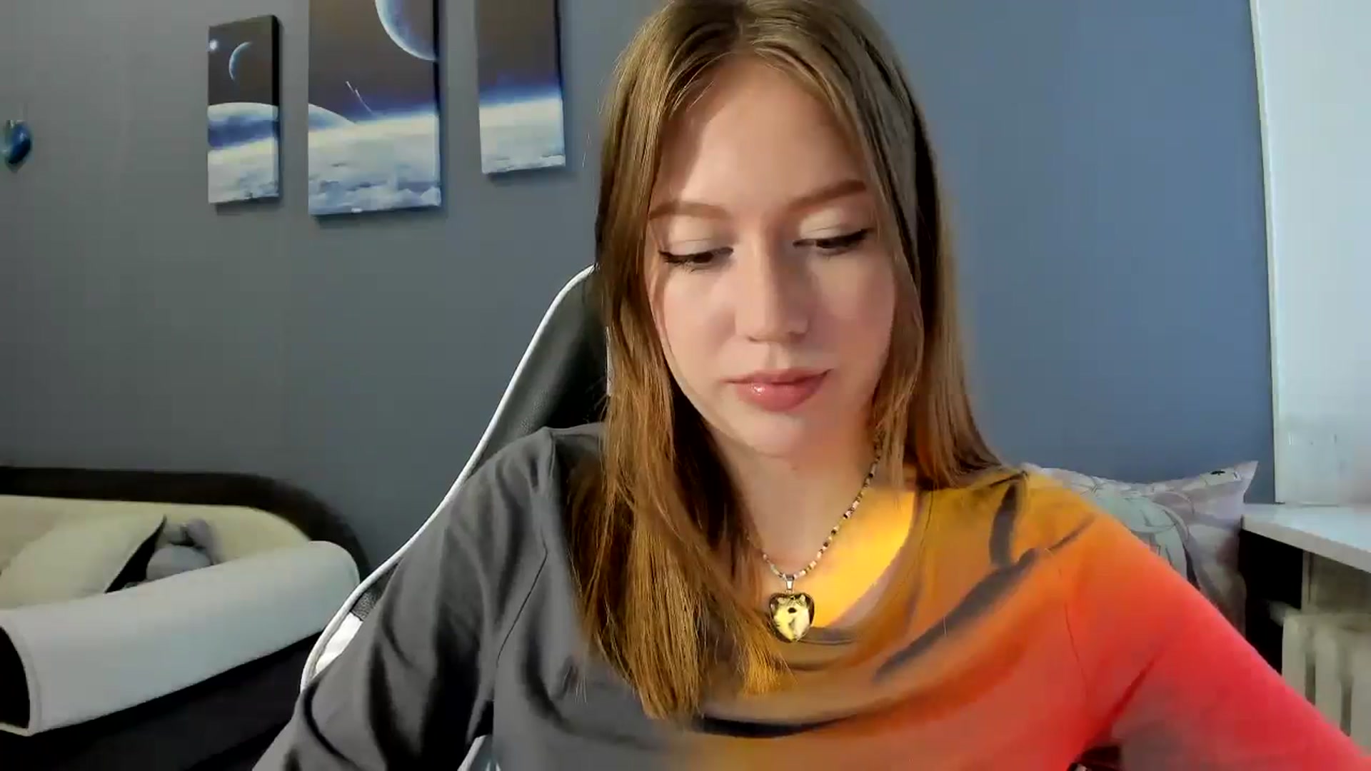 Gallery image thumbnail from RoboSasha's myfreecams stream on, 04/28/2025, 11:49 image 7 of 20