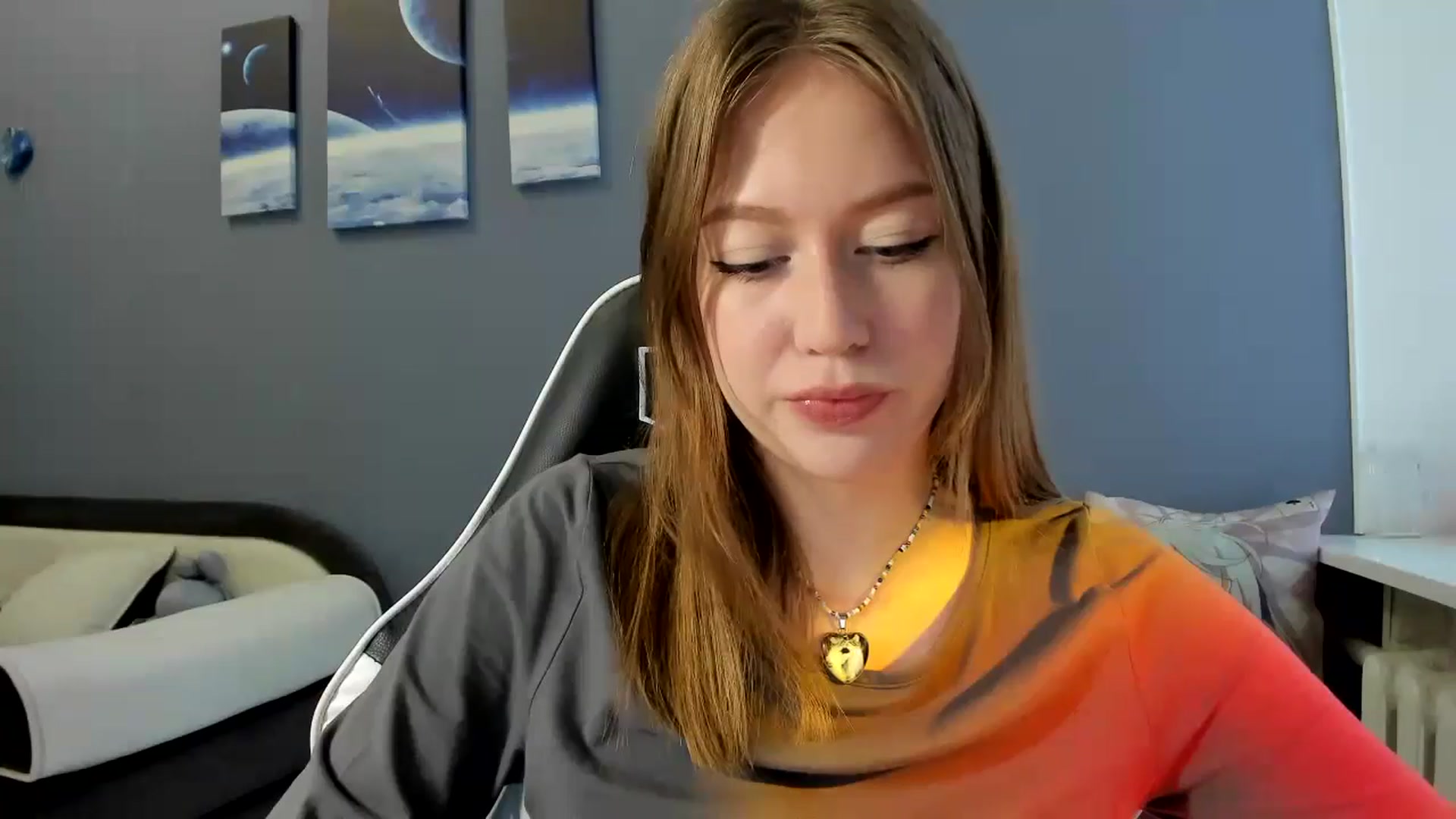 Gallery image thumbnail from RoboSasha's myfreecams stream on, 04/28/2025, 11:49 image 8 of 20