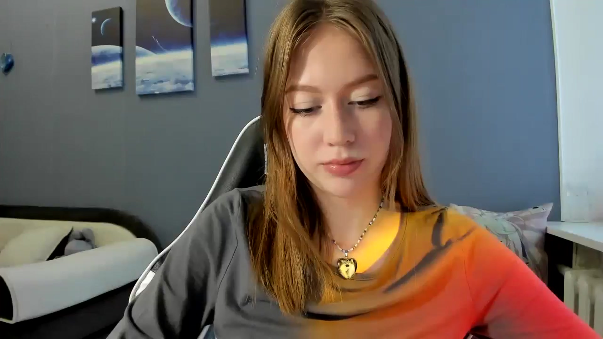 Gallery image thumbnail from RoboSasha's myfreecams stream on, 04/28/2025, 11:49 image 5 of 20