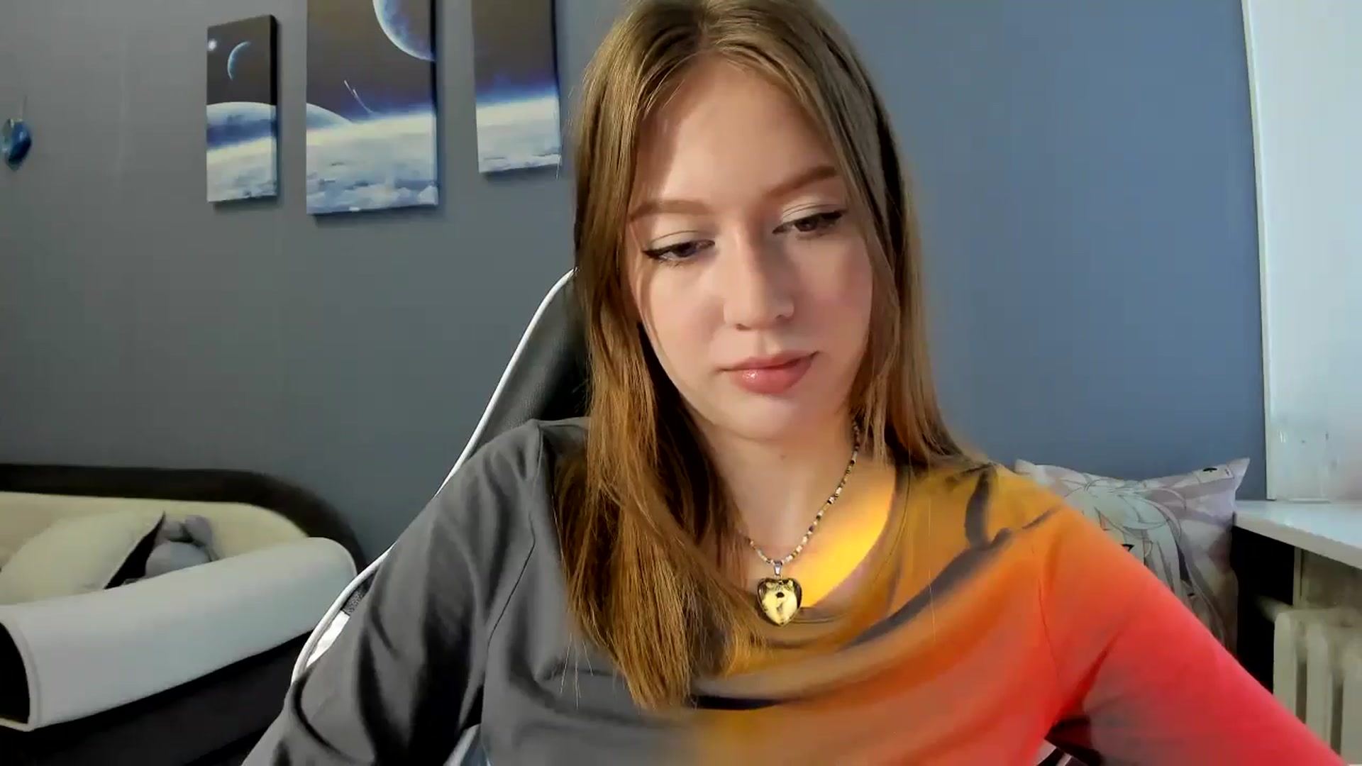 Gallery image thumbnail from RoboSasha's myfreecams stream on, 04/28/2025, 11:49 image 2 of 20